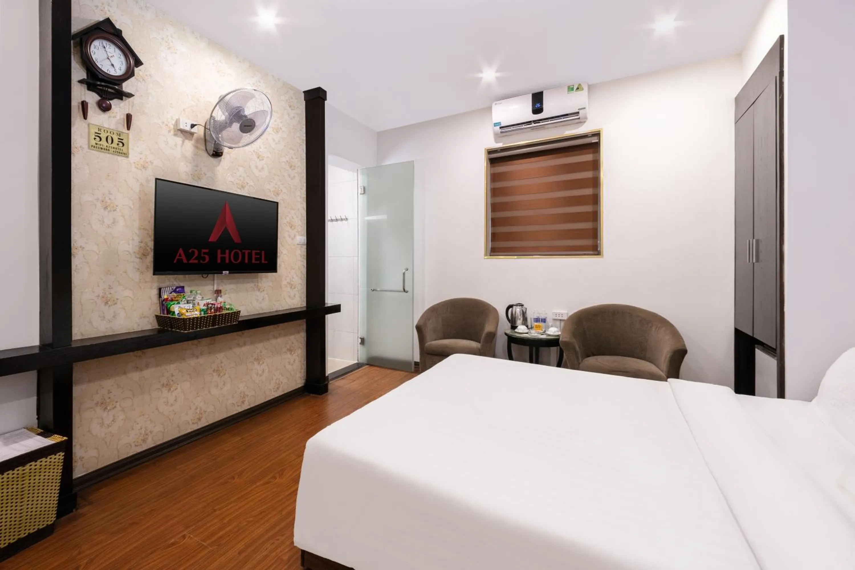 Bed in A25 Hotel - 15 Hàng Than