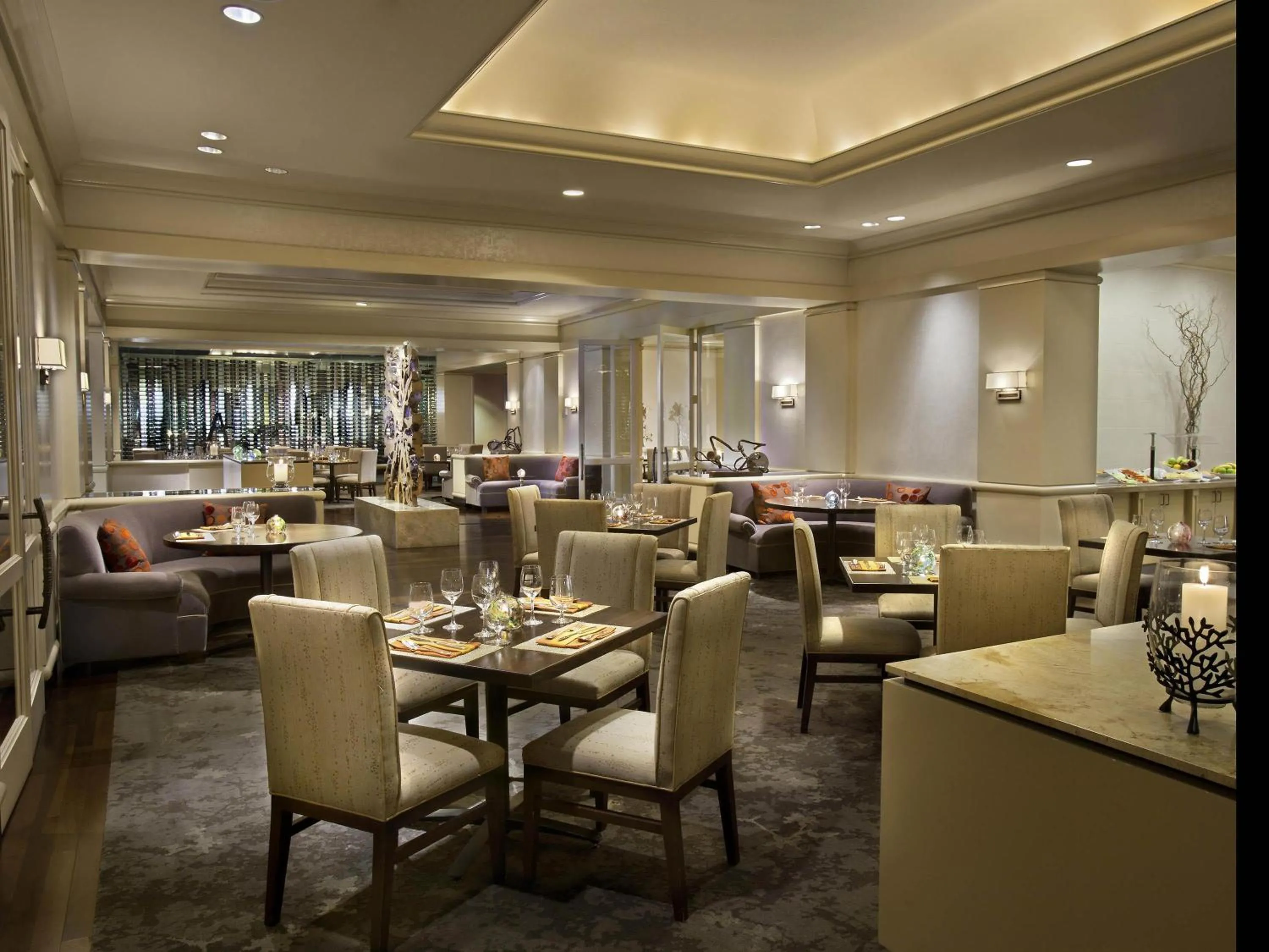Restaurant/places to eat in Fairmont Dallas