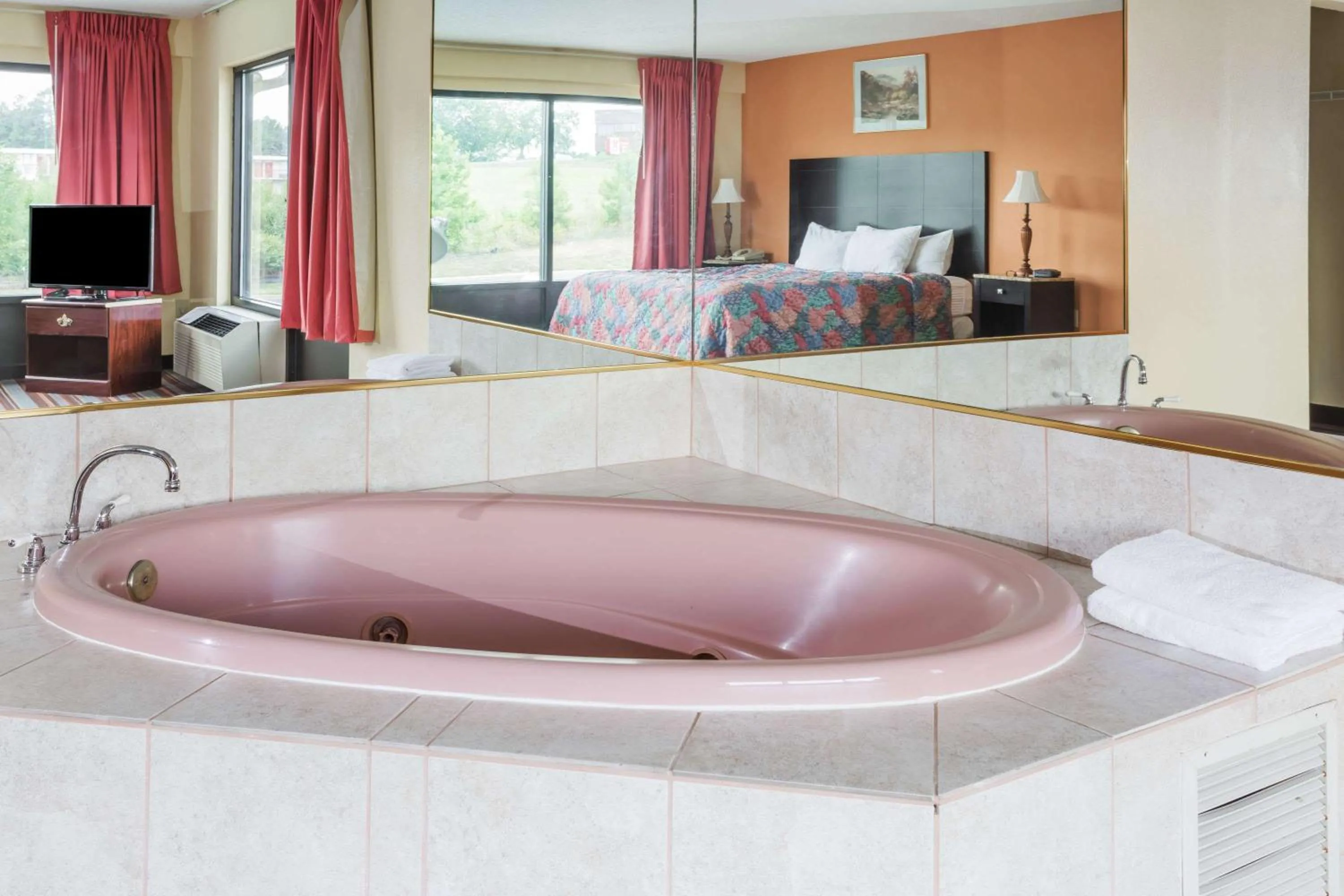 Photo of the whole room in Days Inn by Wyndham Sanford