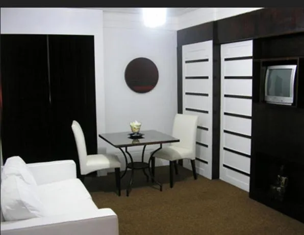 Dining area, Bed in Pekin Palace Hotel