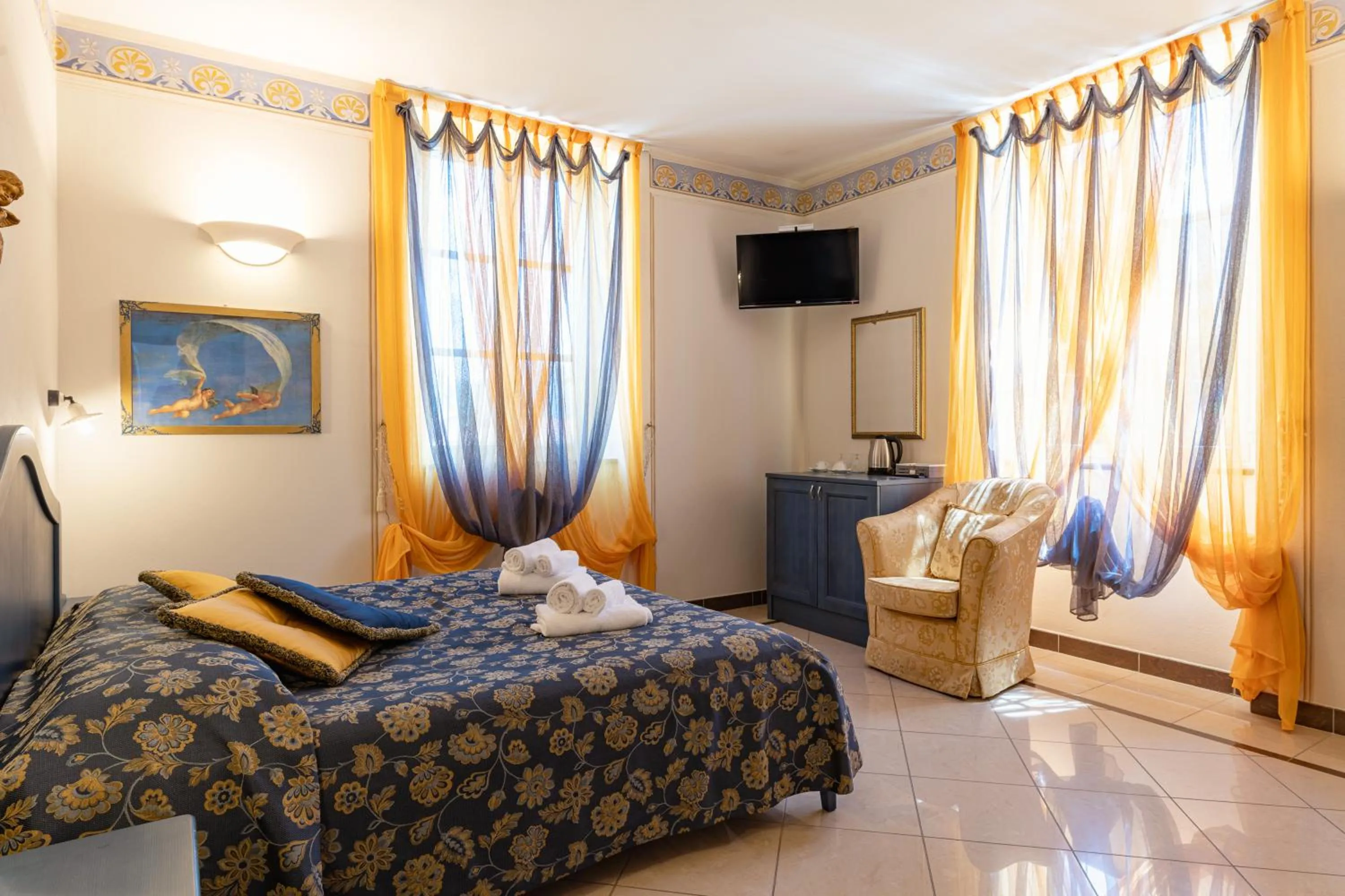 Bed in Lucca Franco's Villa