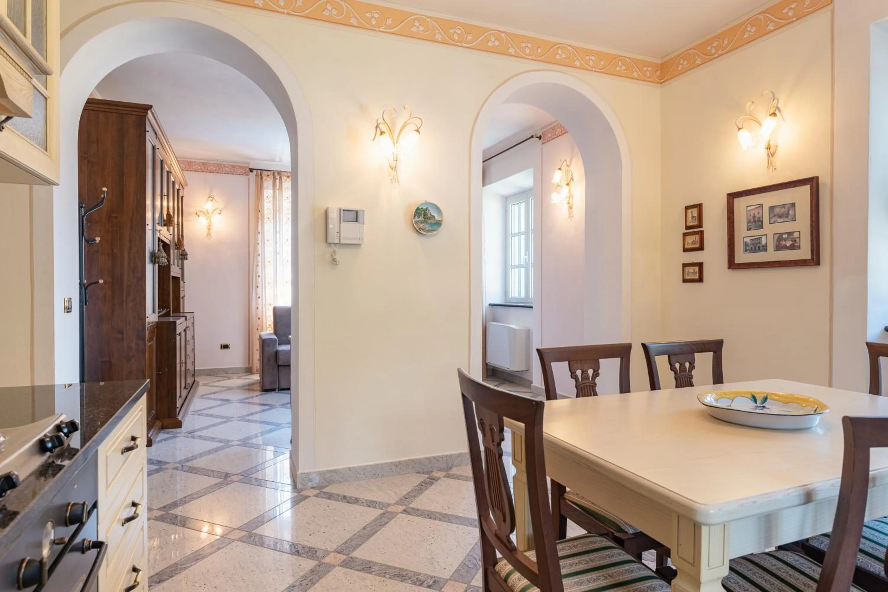 Dining area in Lucca Franco's Villa