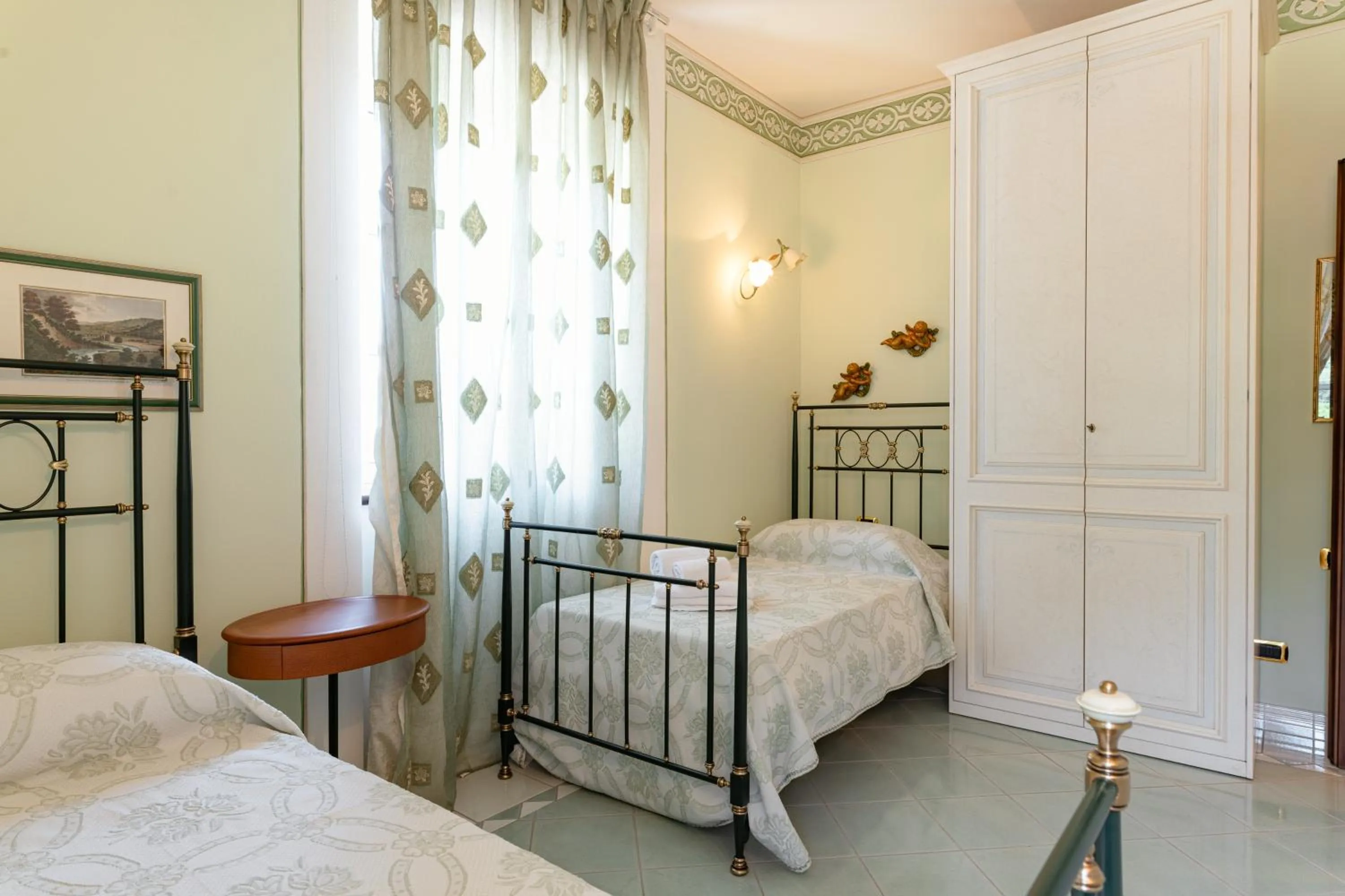 Bed in Lucca Franco's Villa