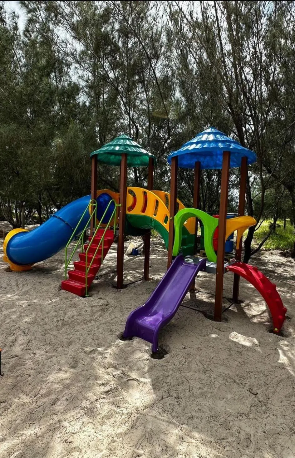 Children play ground in Villa del Mar Praia Hotel