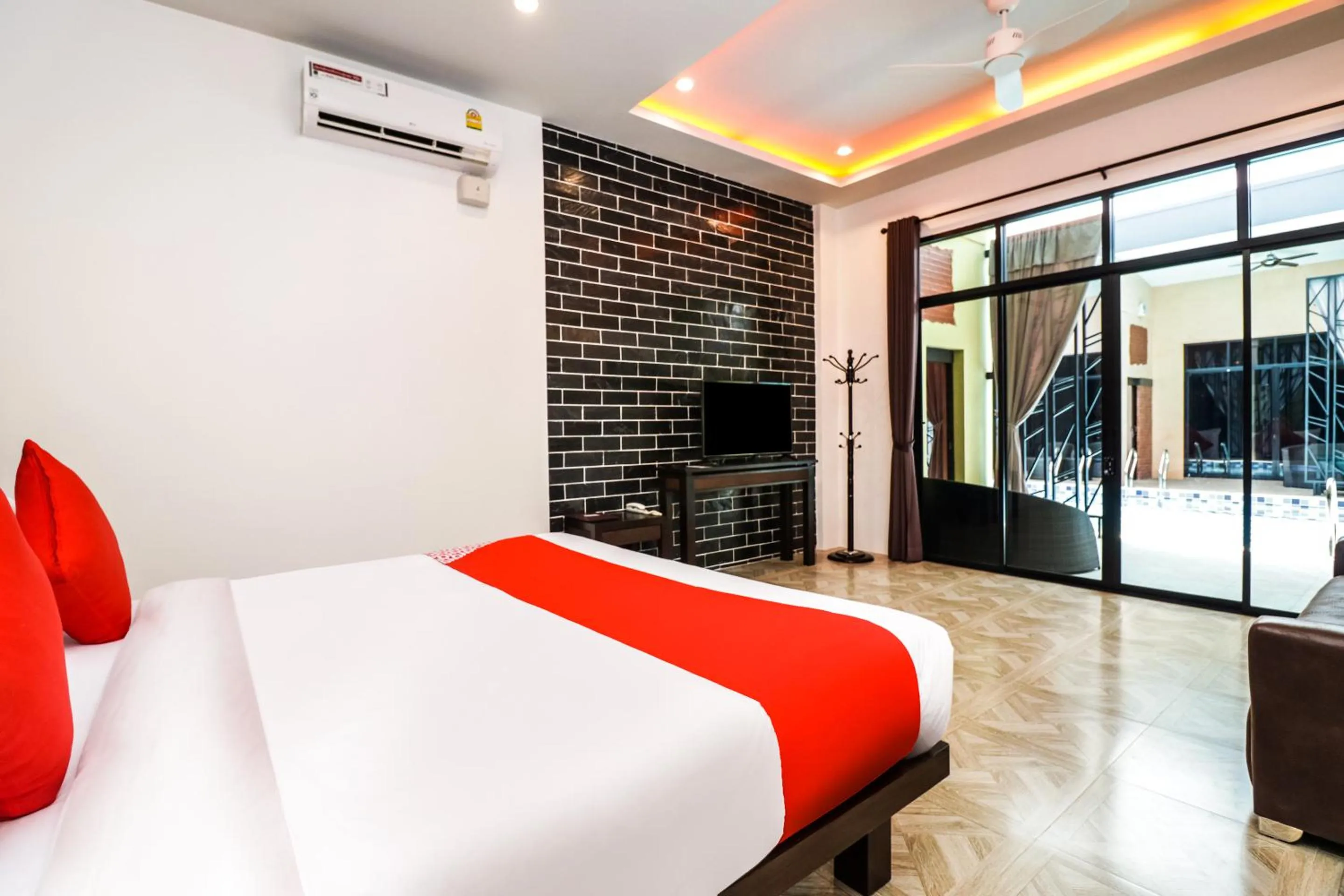 Bedroom, Bed in Baan Noppadol Hua Hin Loft