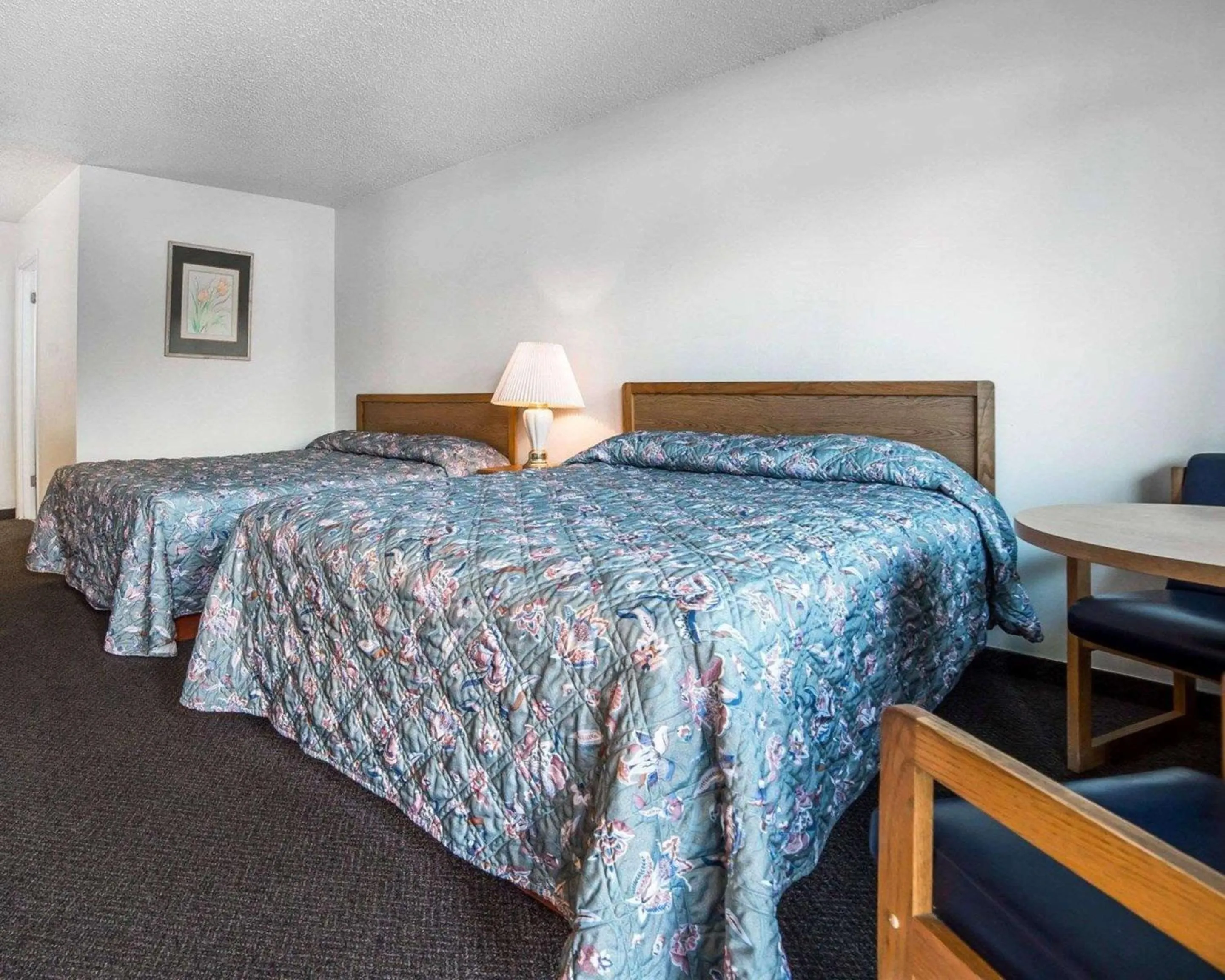 Photo of the whole room in Rodeway Inn & Suites