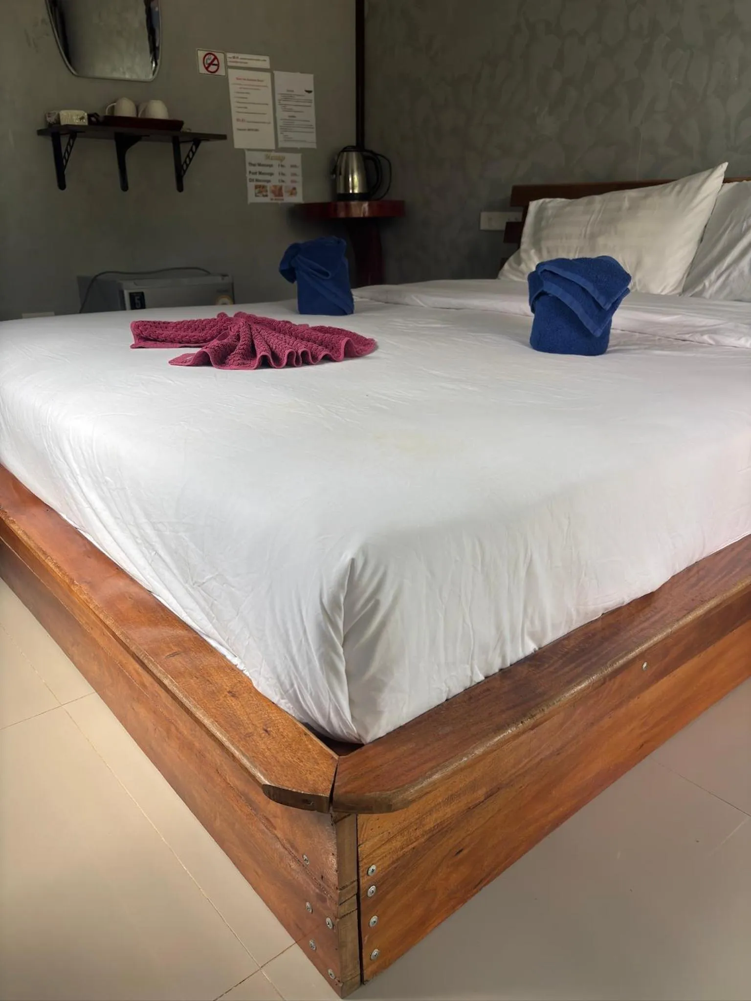 Bed in Khao Sok Residence Resort