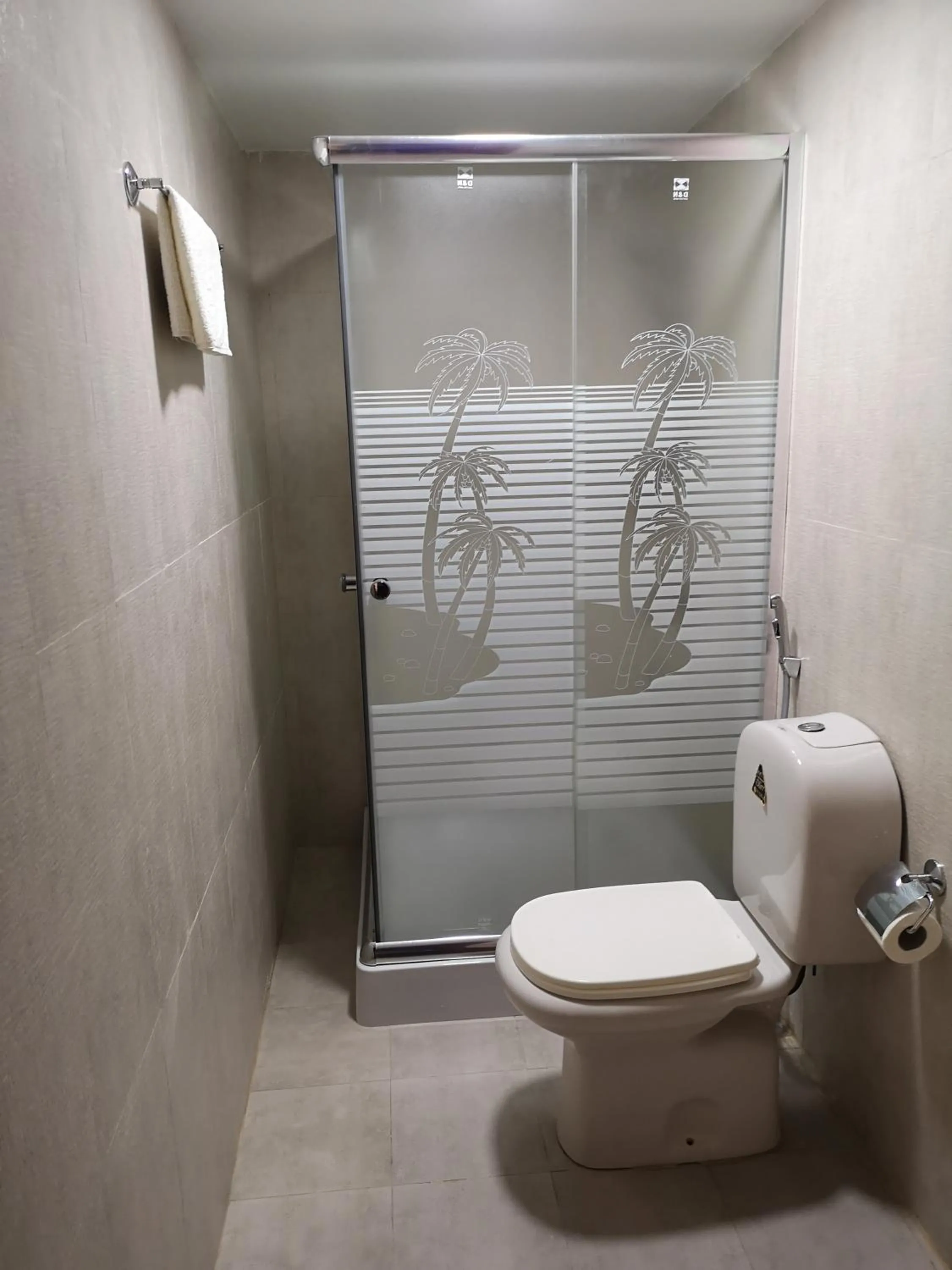 Bathroom in Arabian Oryx Camp