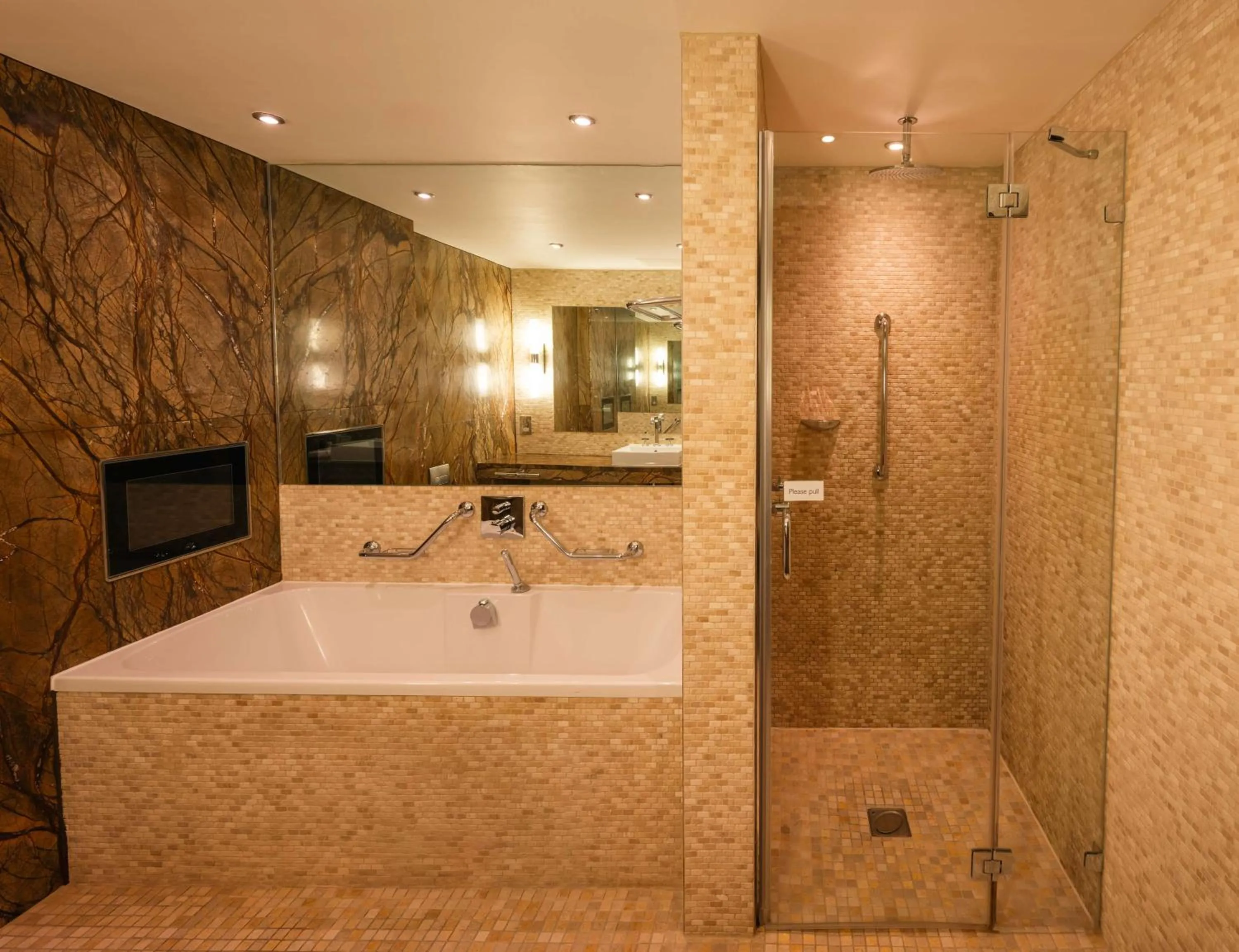 Bathroom in Radisson Blu Royal Hotel Dublin