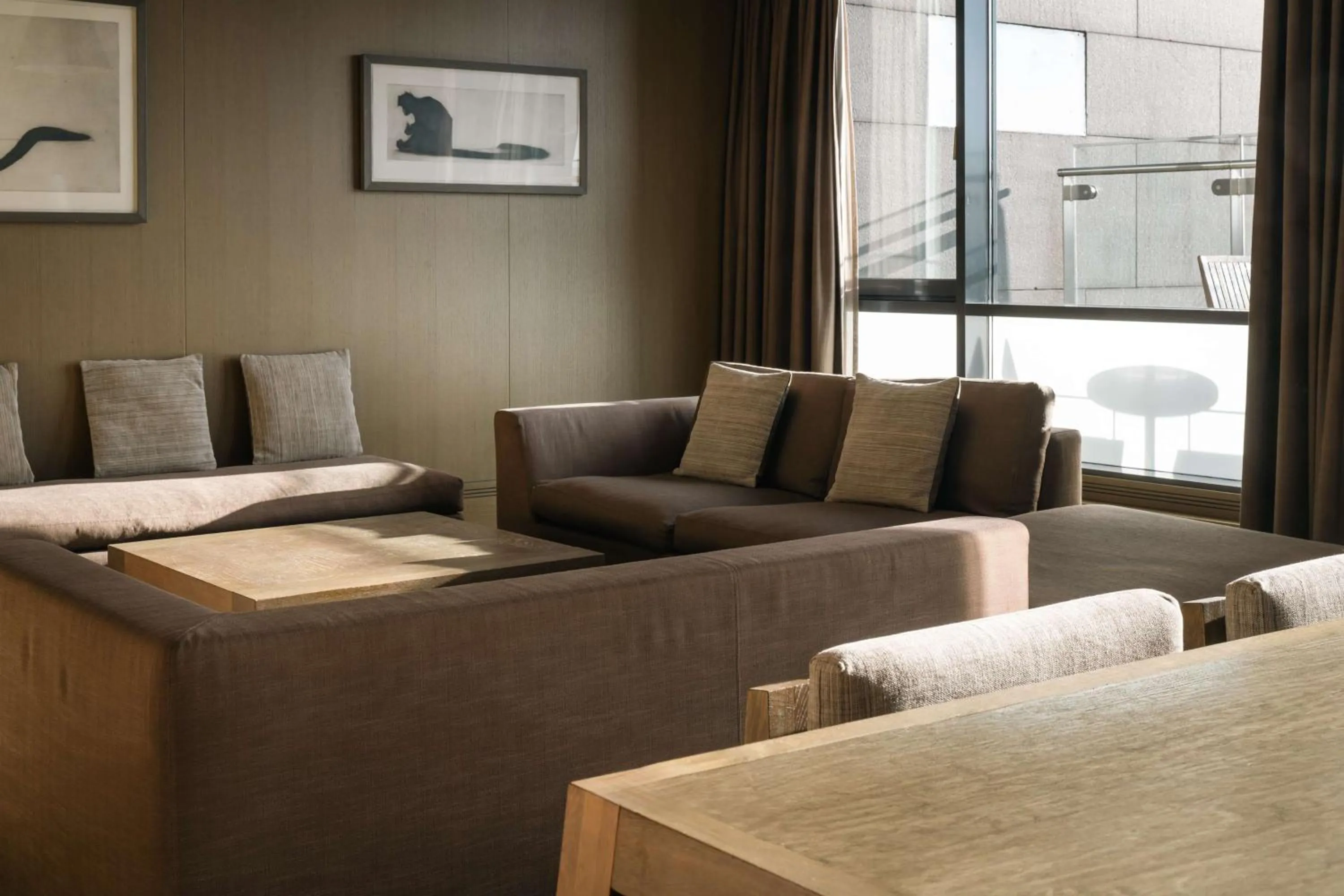 Photo of the whole room in Radisson Blu Royal Hotel Dublin