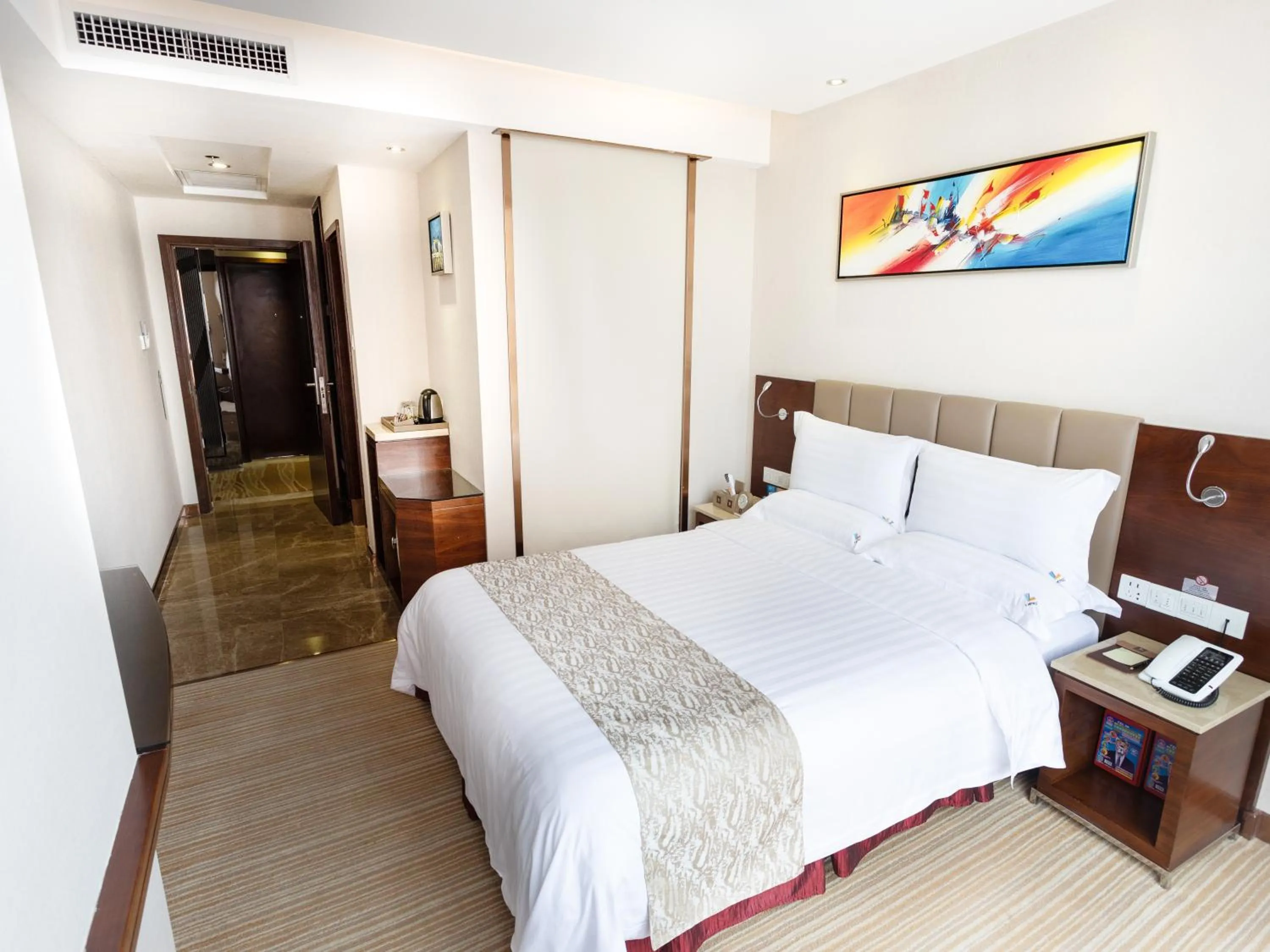 L Hotel - Changsheng Branch