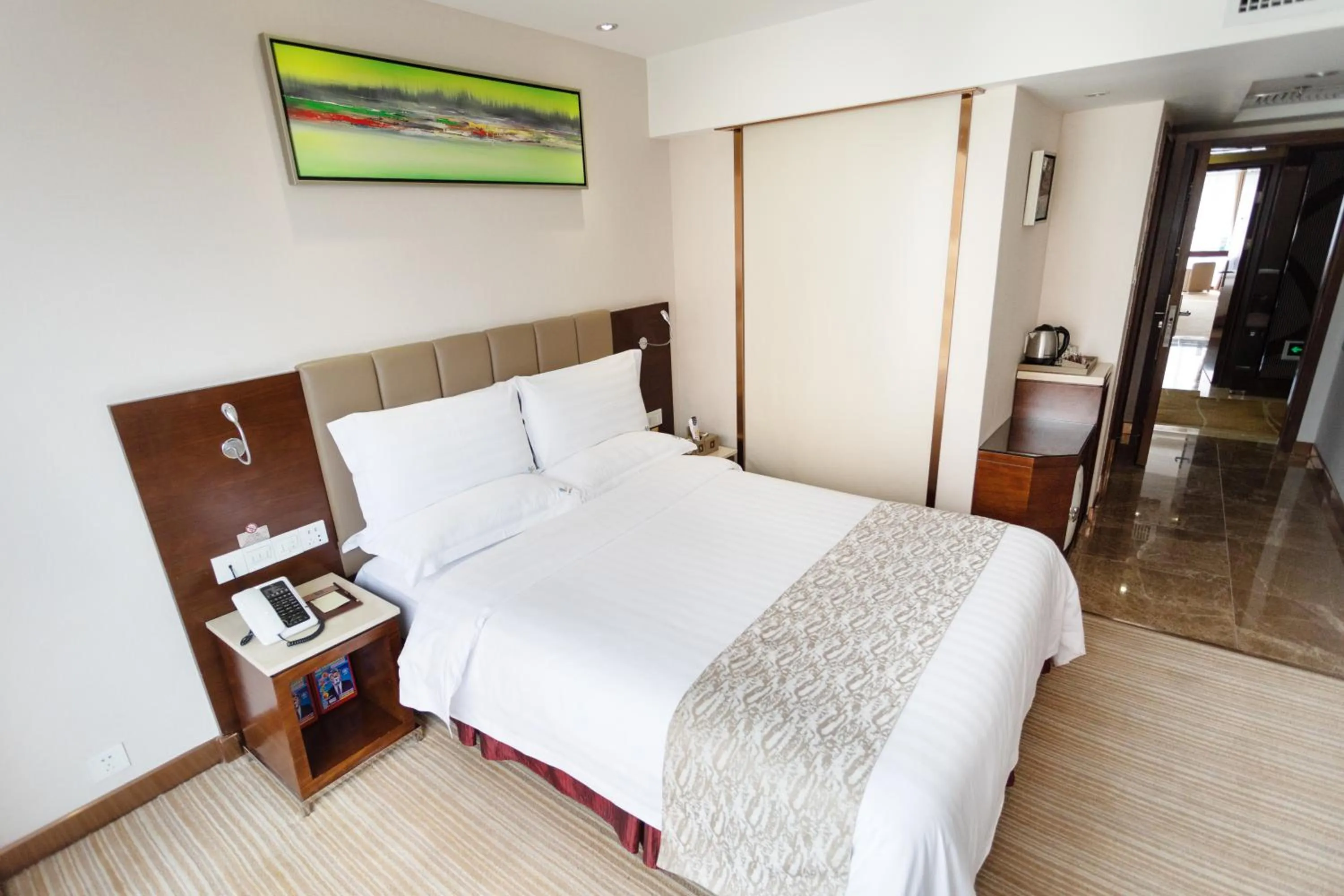 L Hotel - Changsheng Branch