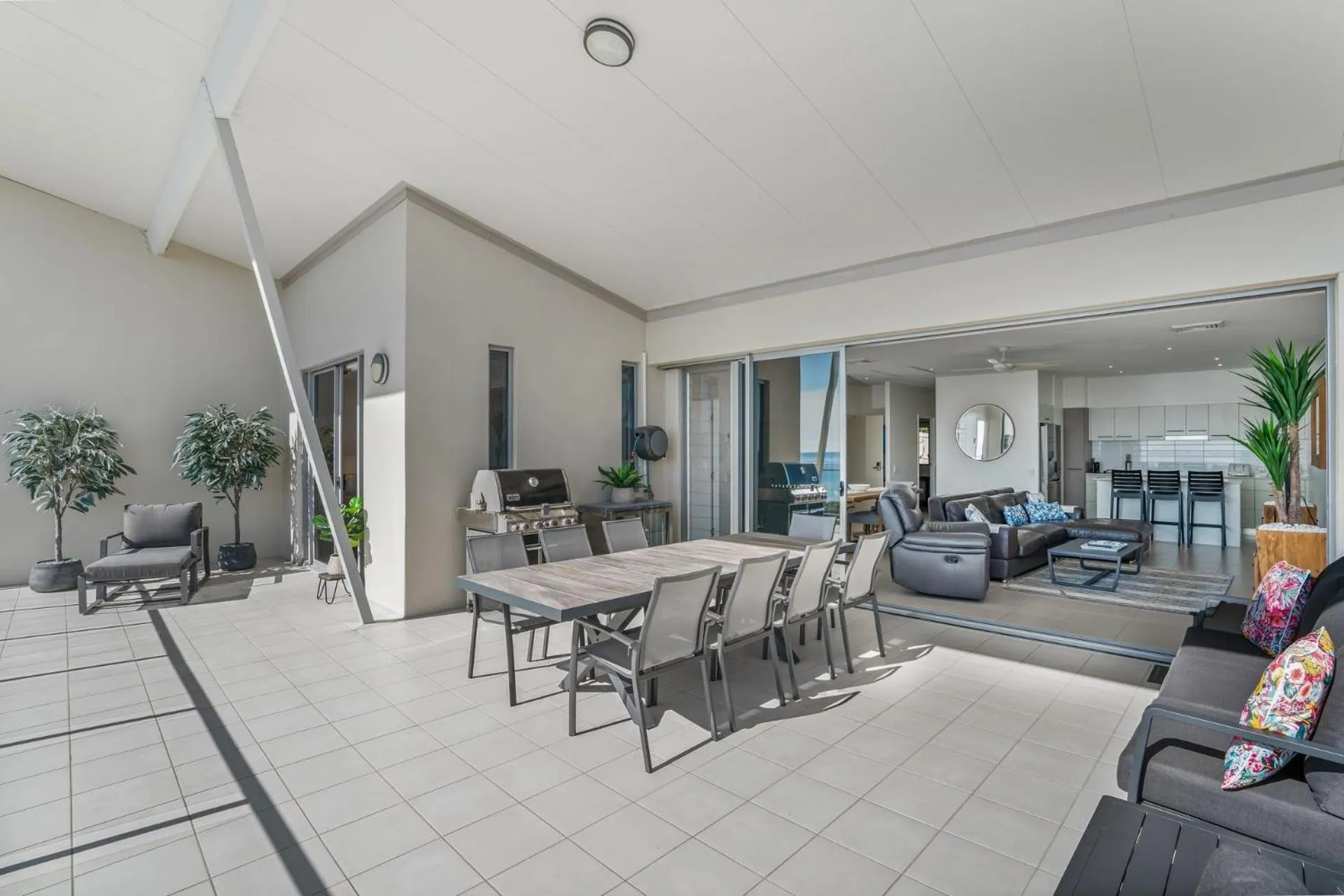 Dining area in Rainbow Sea Resort