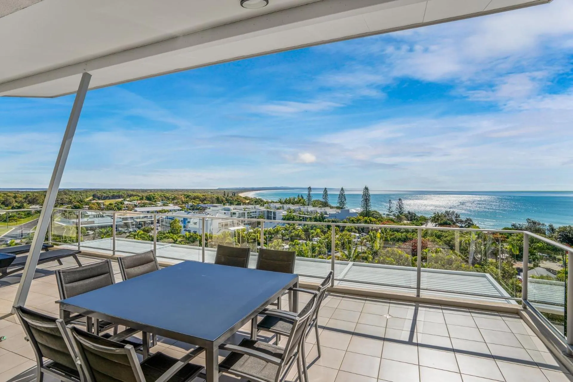 Balcony/Terrace in Rainbow Sea Resort