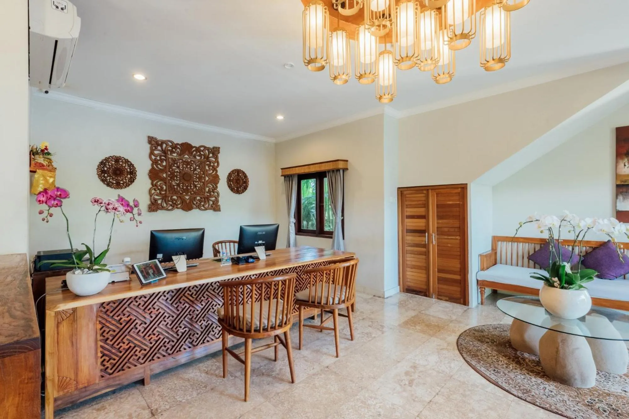 Lobby or reception in Desa Swan Villas & SPA, Keramas