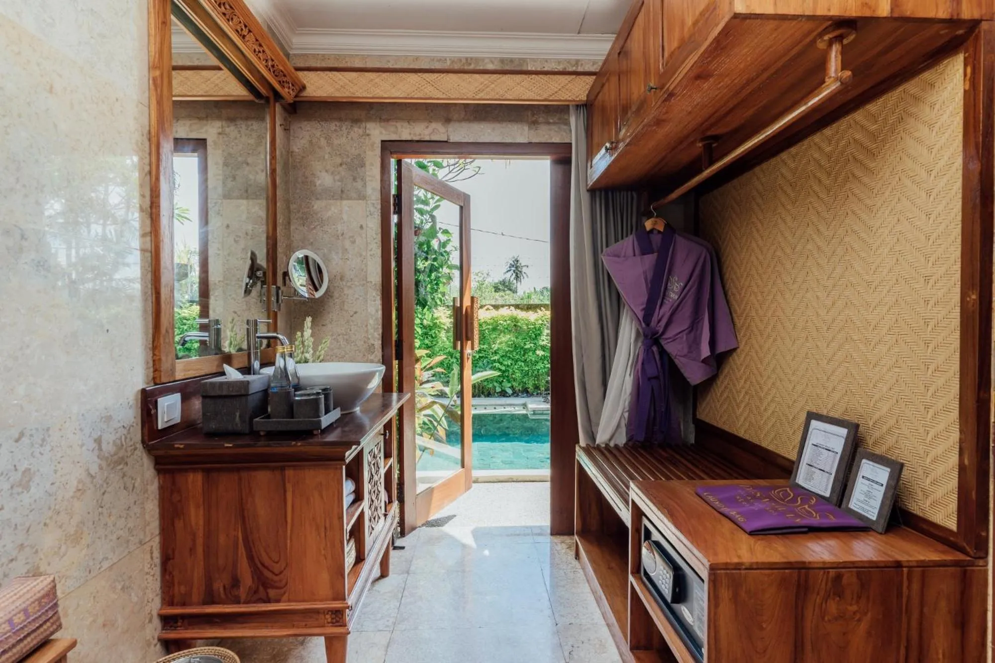 Pool view in Desa Swan Villas & SPA, Keramas