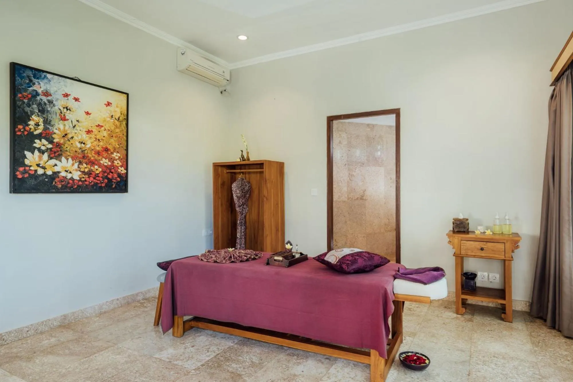 Spa and wellness centre/facilities in Desa Swan Villas & SPA, Keramas