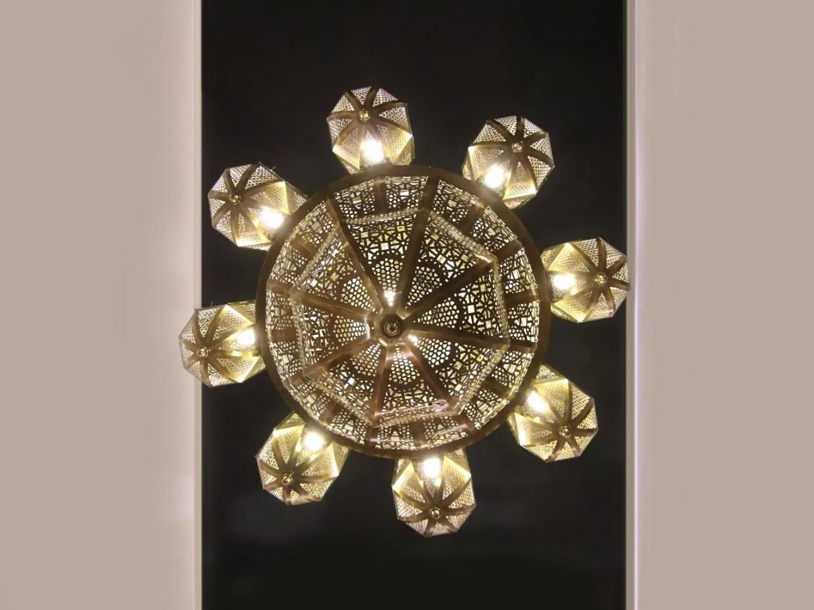 On-site shops in Chloe Gallery