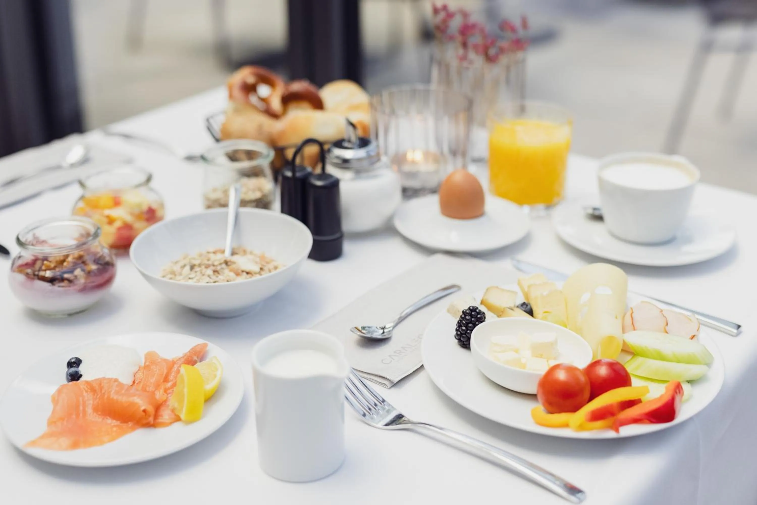 Breakfast in Hotel Caraleon