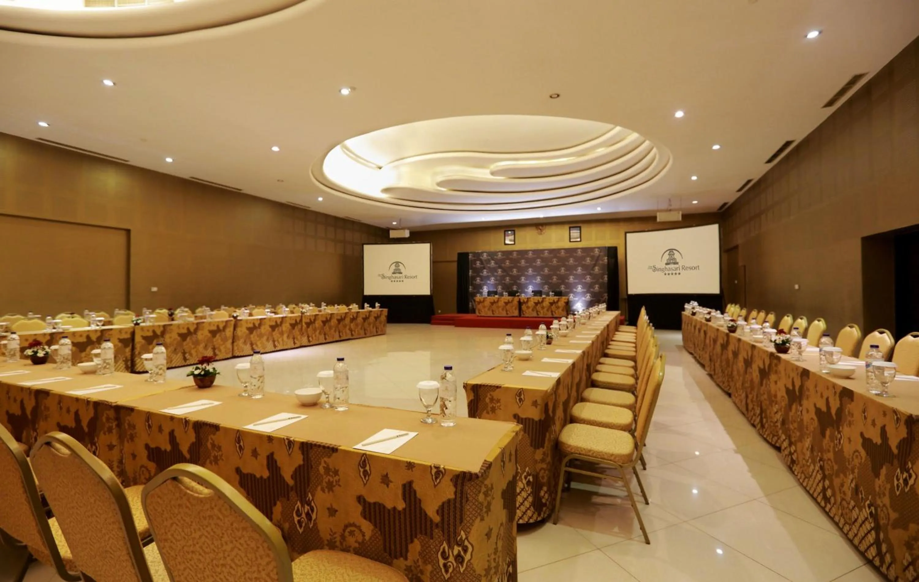Meeting/conference room in The Singhasari Resort Batu