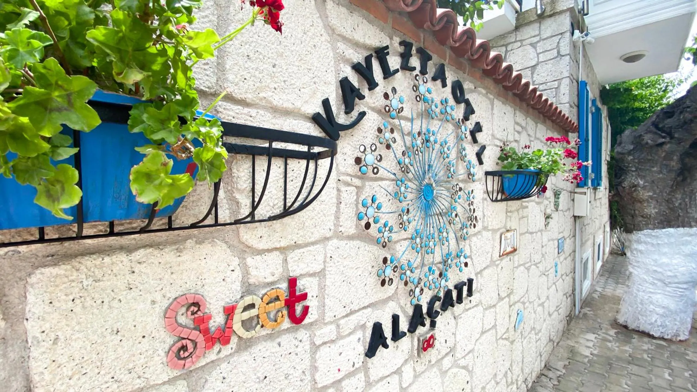 Property building in Alacati Kayezta Hotel