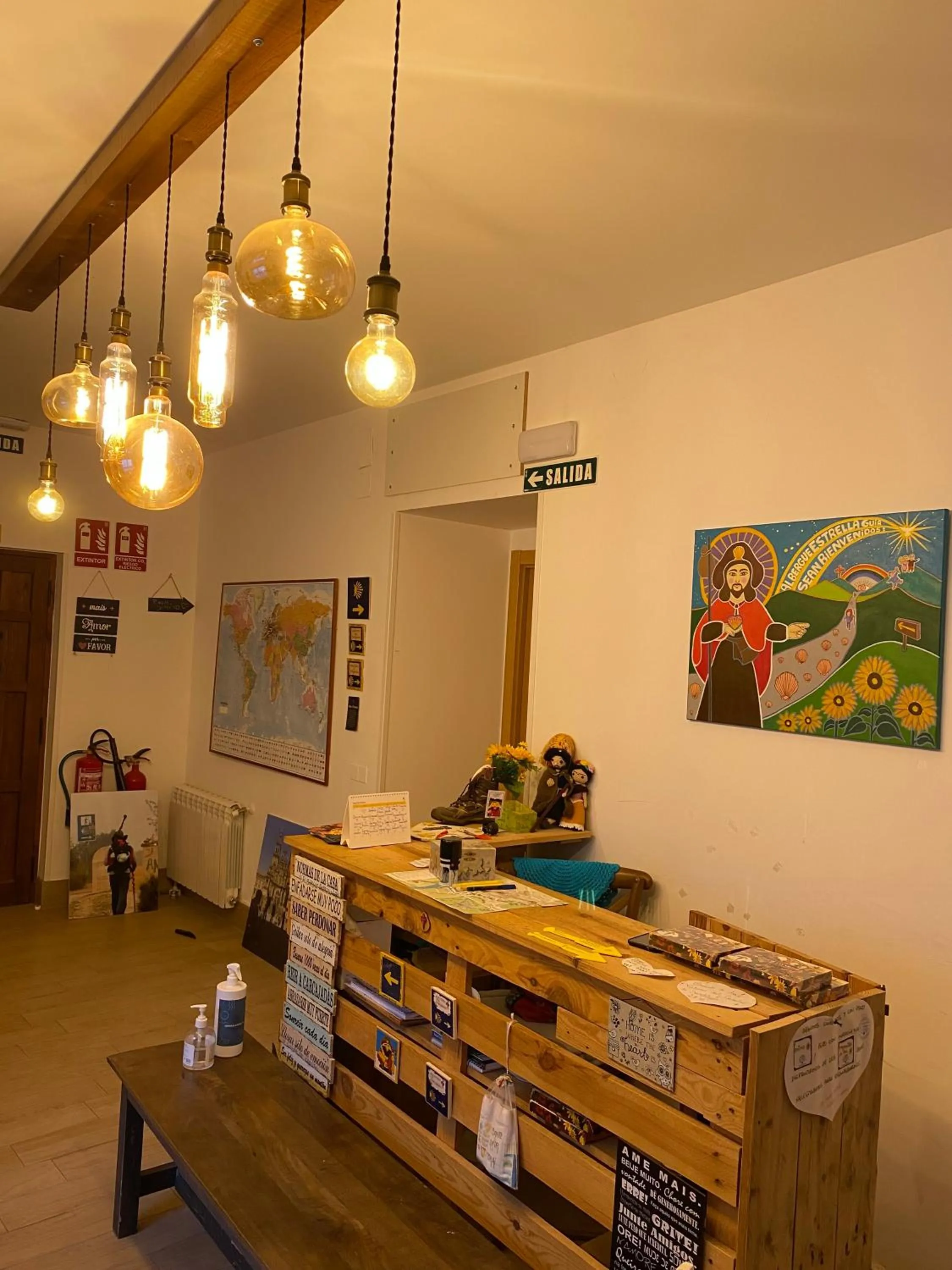 Dining Area in Albergue Estrella Guia Solo Peregrinos