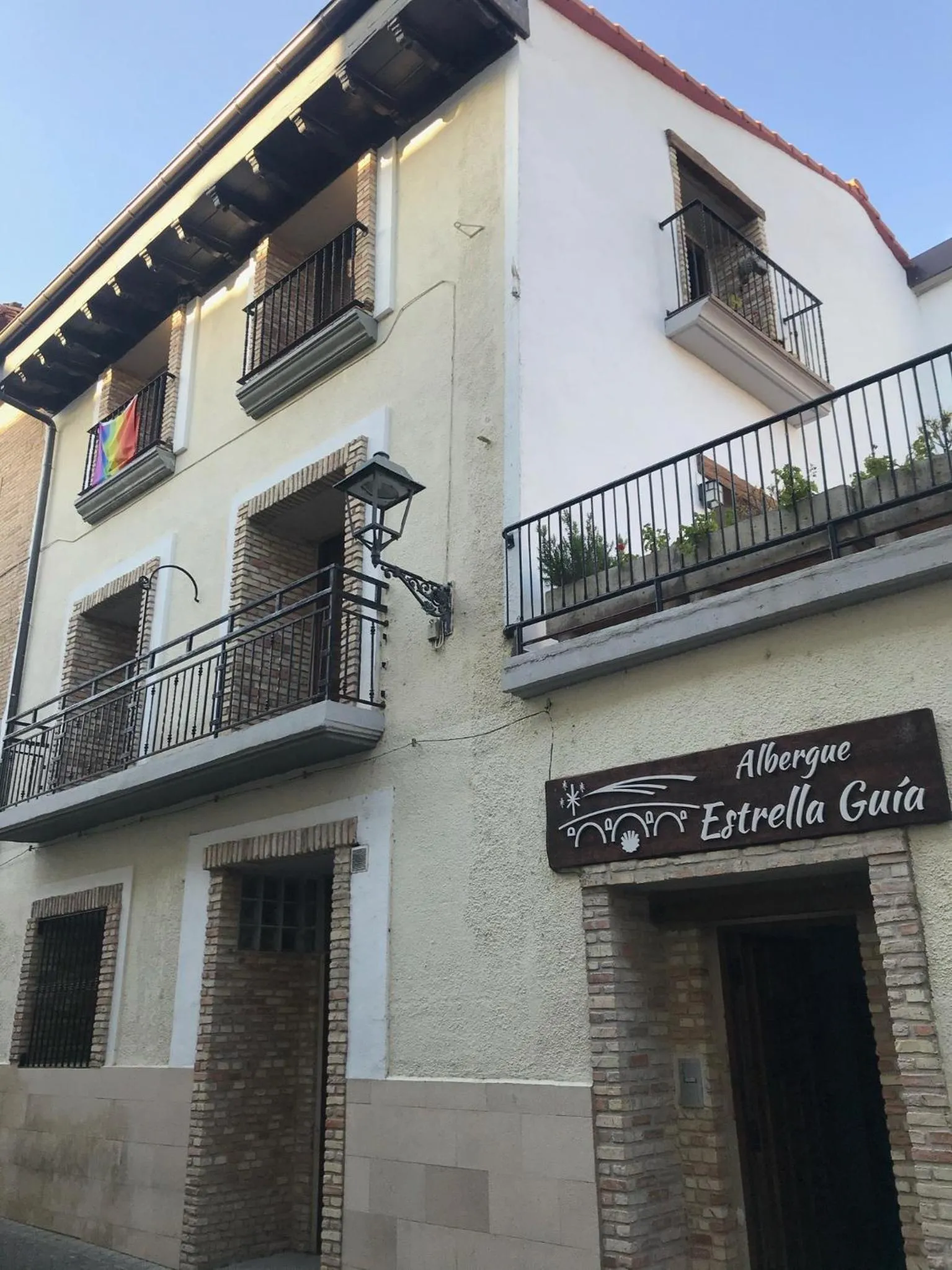 Property Building in Albergue Estrella Guia Solo Peregrinos