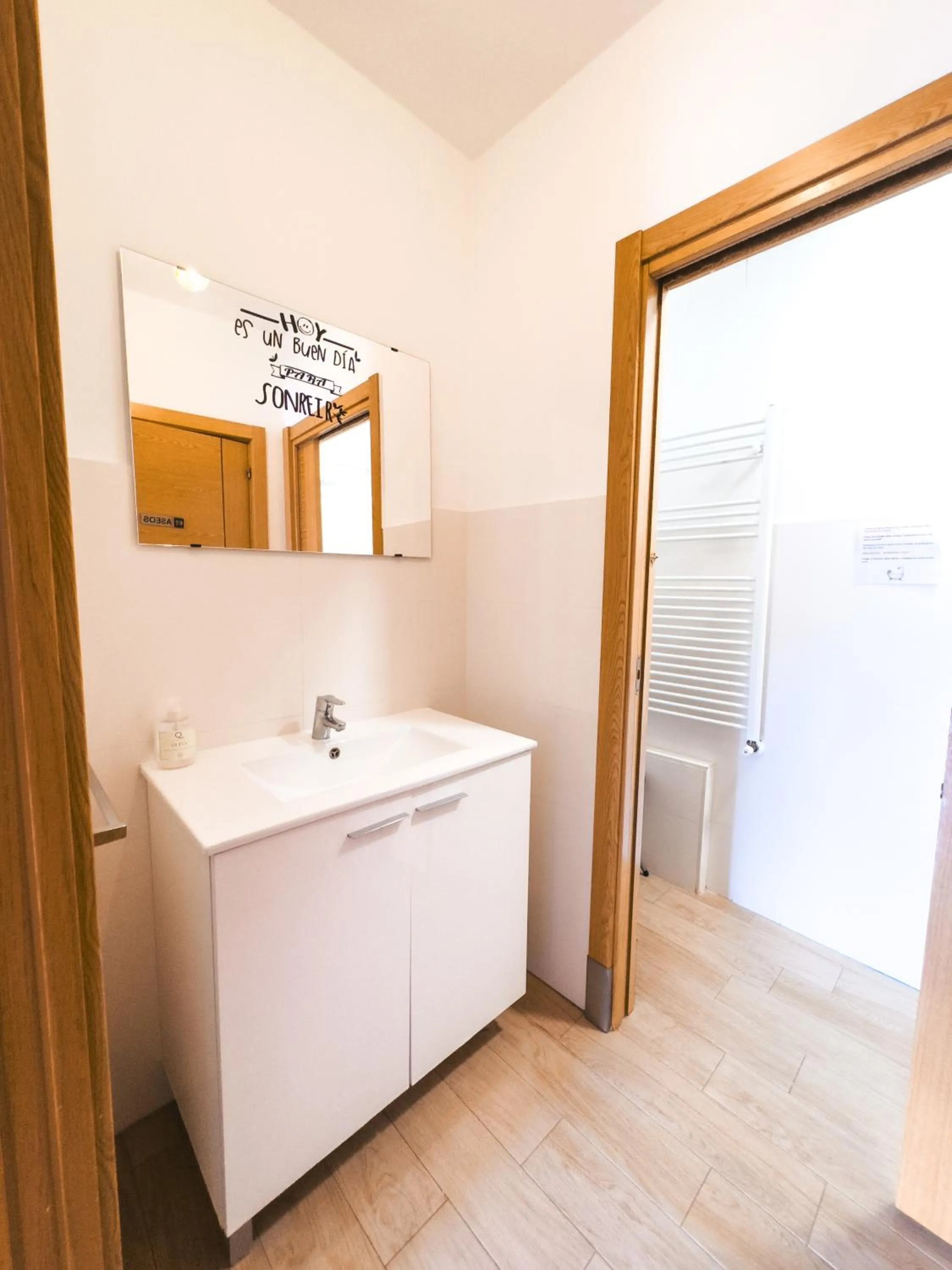 Toilet in Albergue Estrella Guia