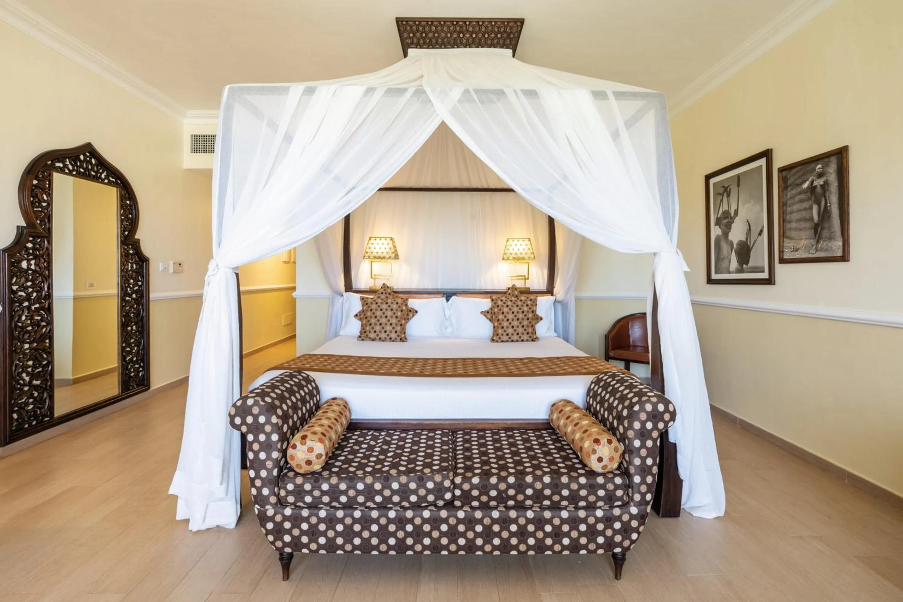 Bedroom, Bed in Riu Palace Zanzibar - All Inclusive