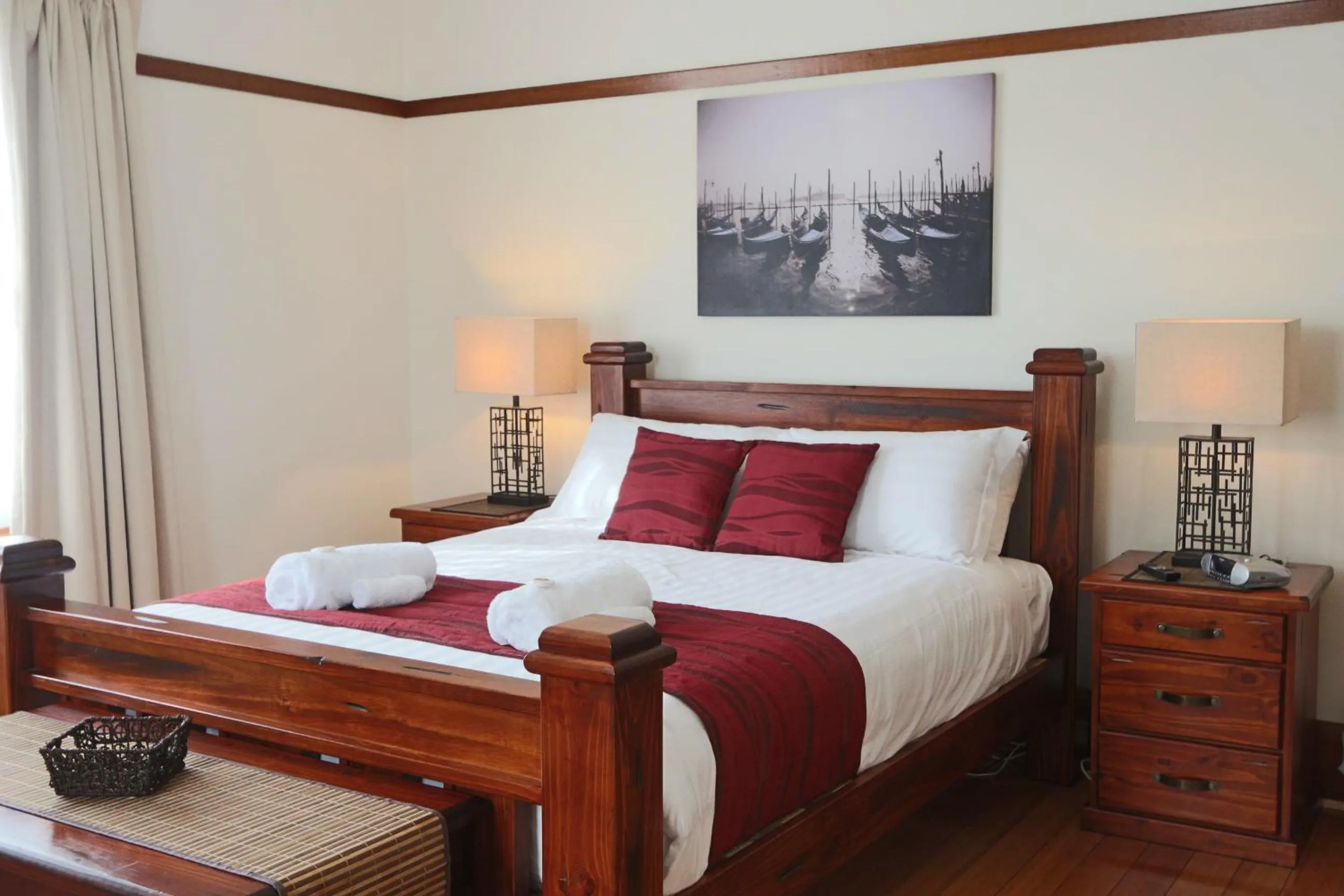 Bedroom, Bed in Moonah Central Apartments