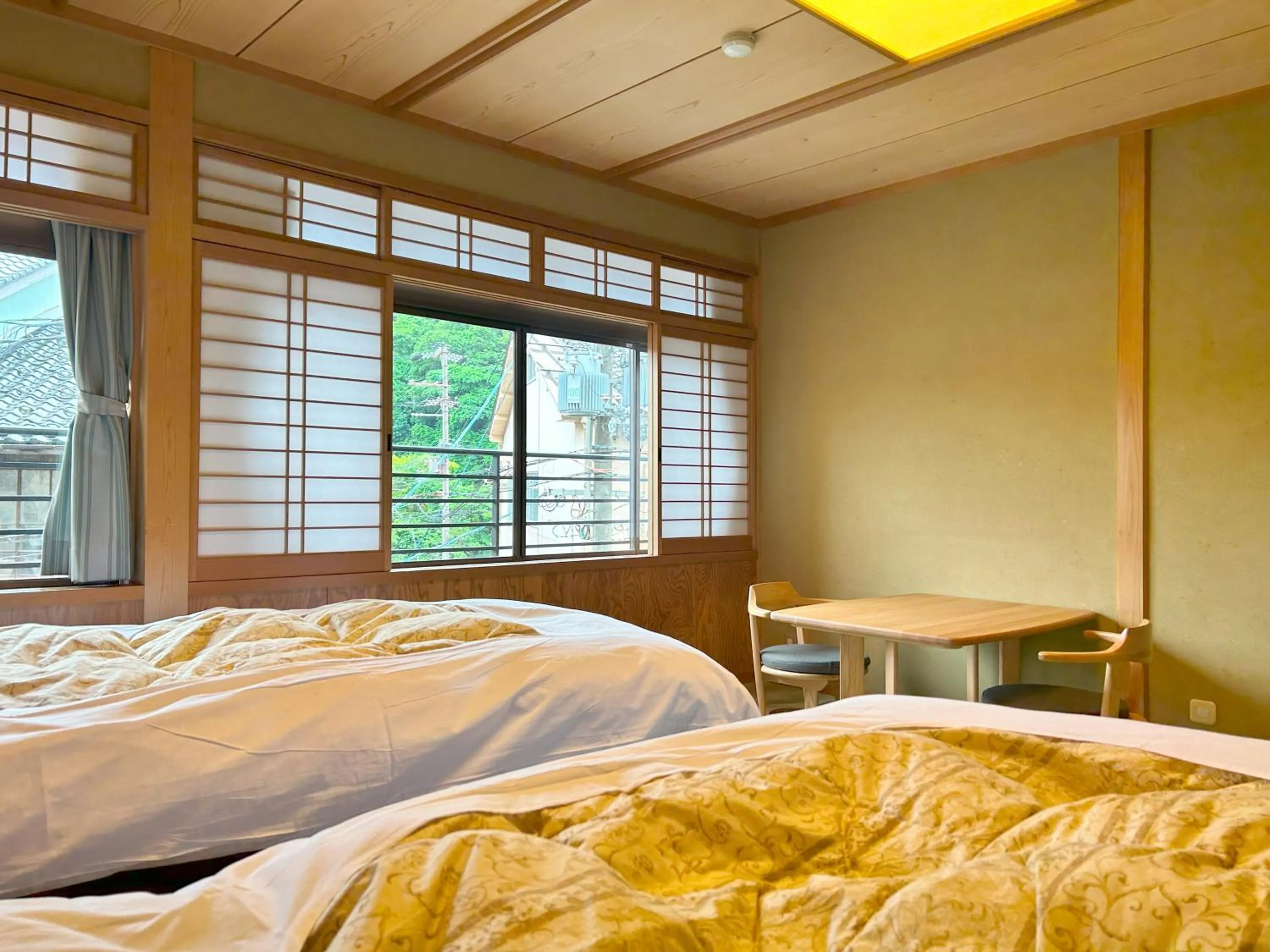 Bed in Yamatoya