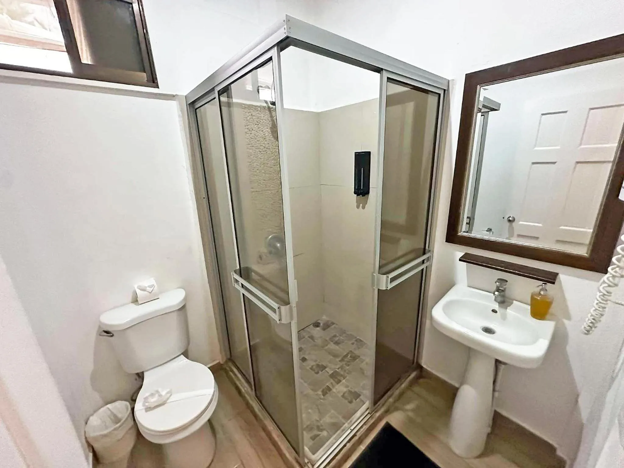 Bathroom in Surf Ranch Tamarindo