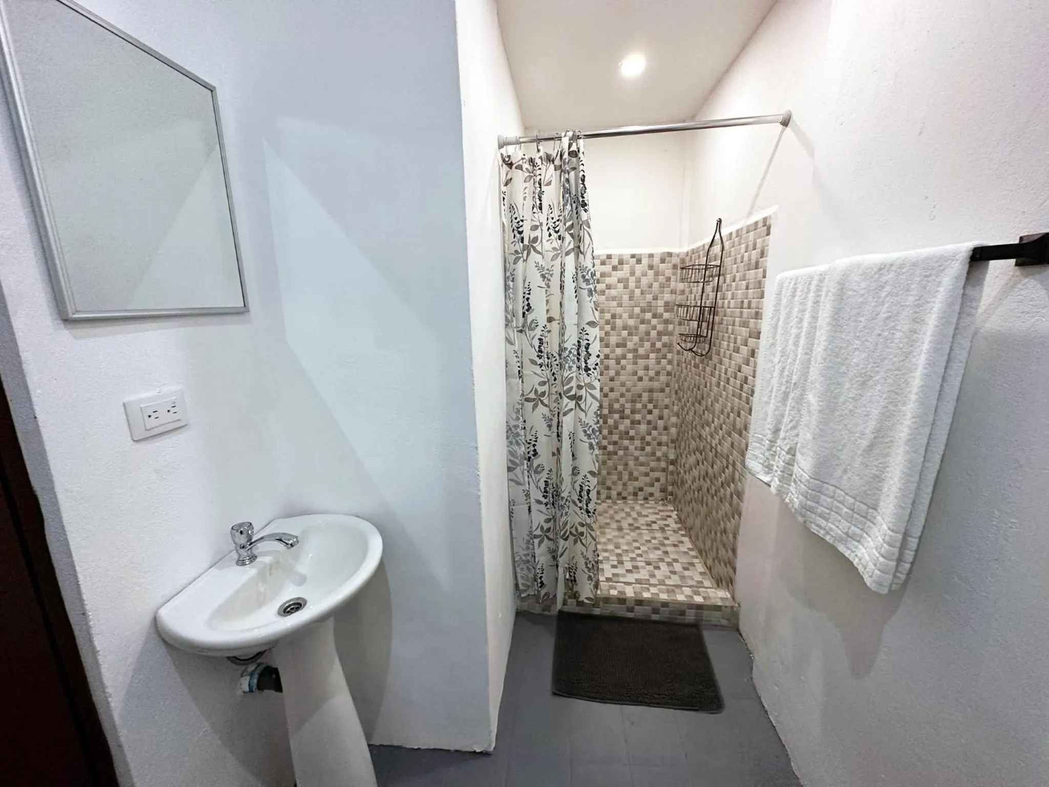 Bathroom in Surf Ranch Tamarindo