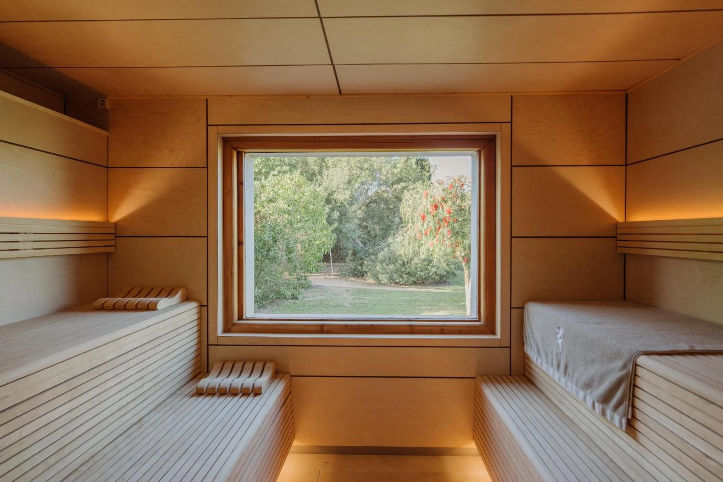 Sauna, Bed in Fontsanta Hotel Thermal & Spa - Adults Only