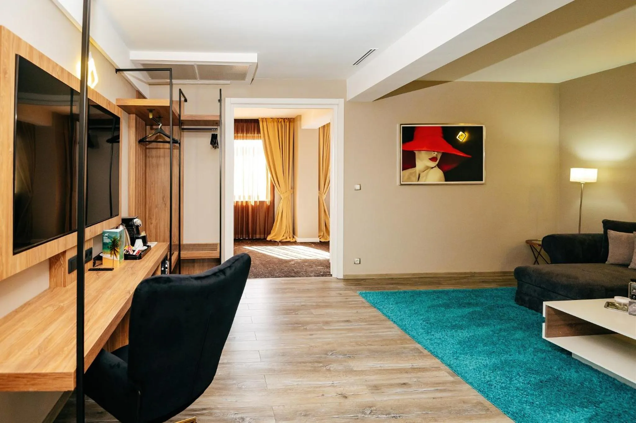 Business Hotel Conference Center & Spa