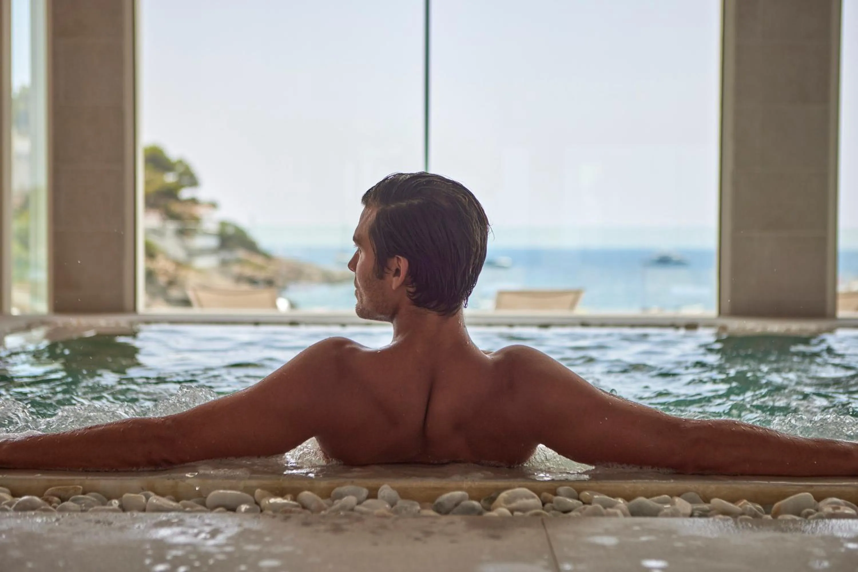 Swimming pool in Universal Hotel Aquamarin