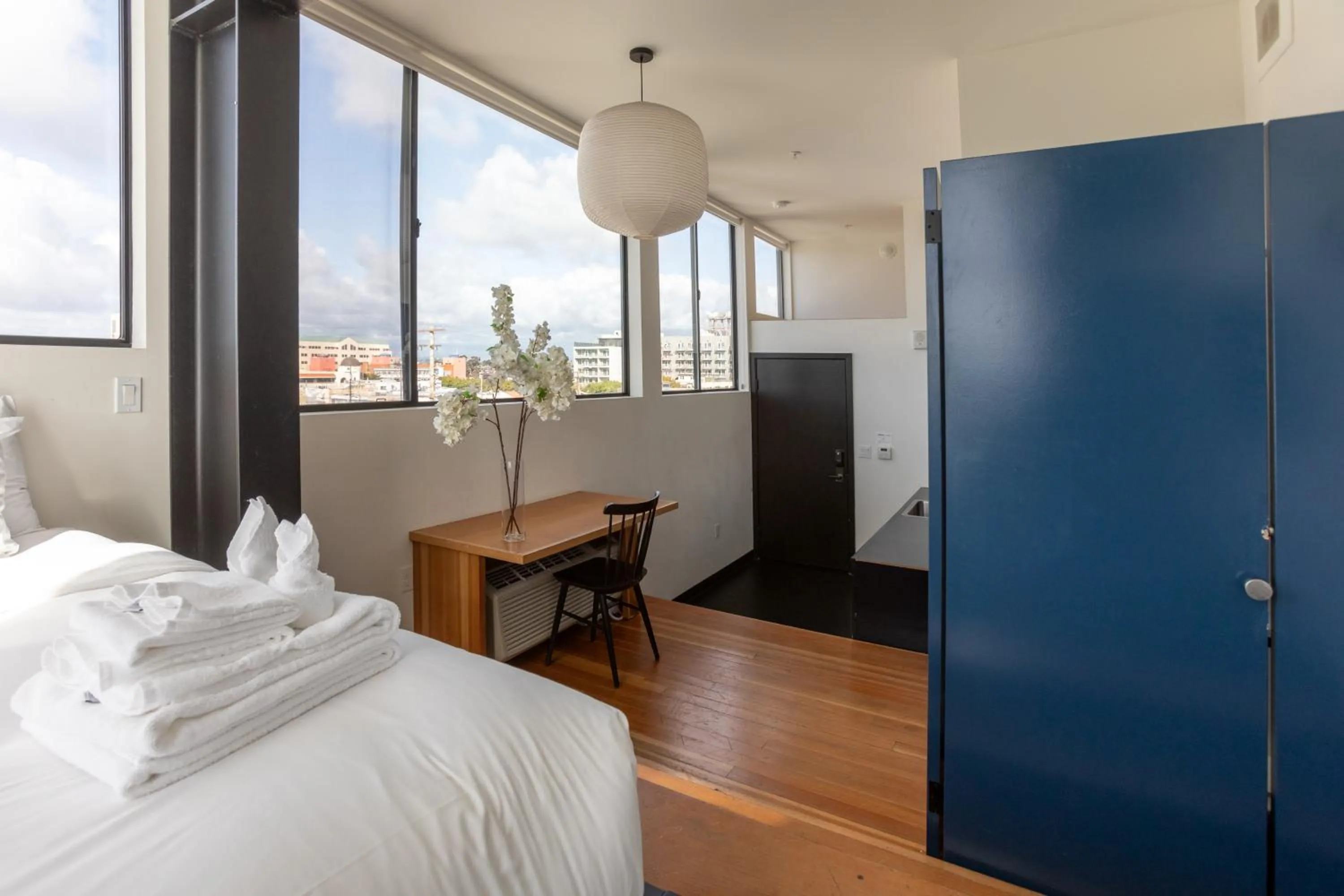 Bed in Abpopa Hillcrest