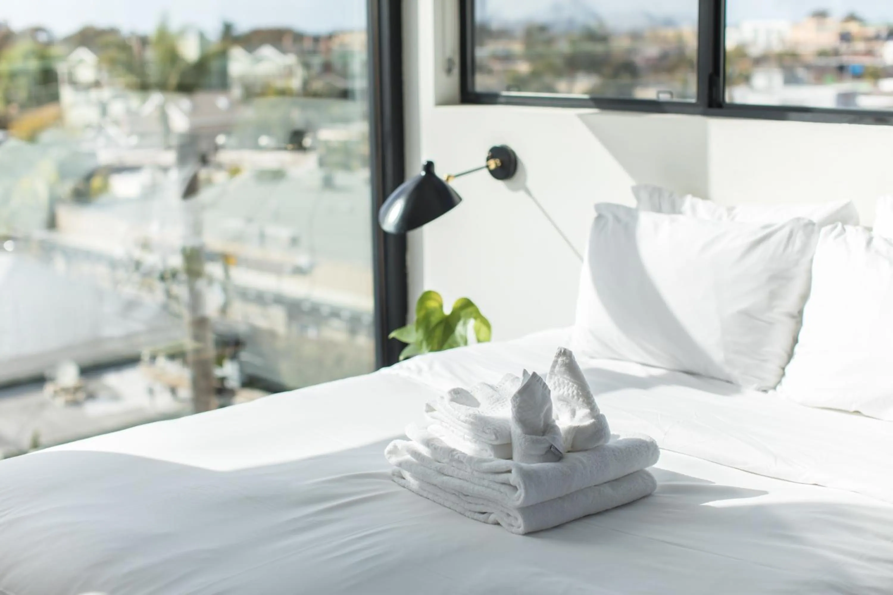 Bed in Abpopa Hillcrest