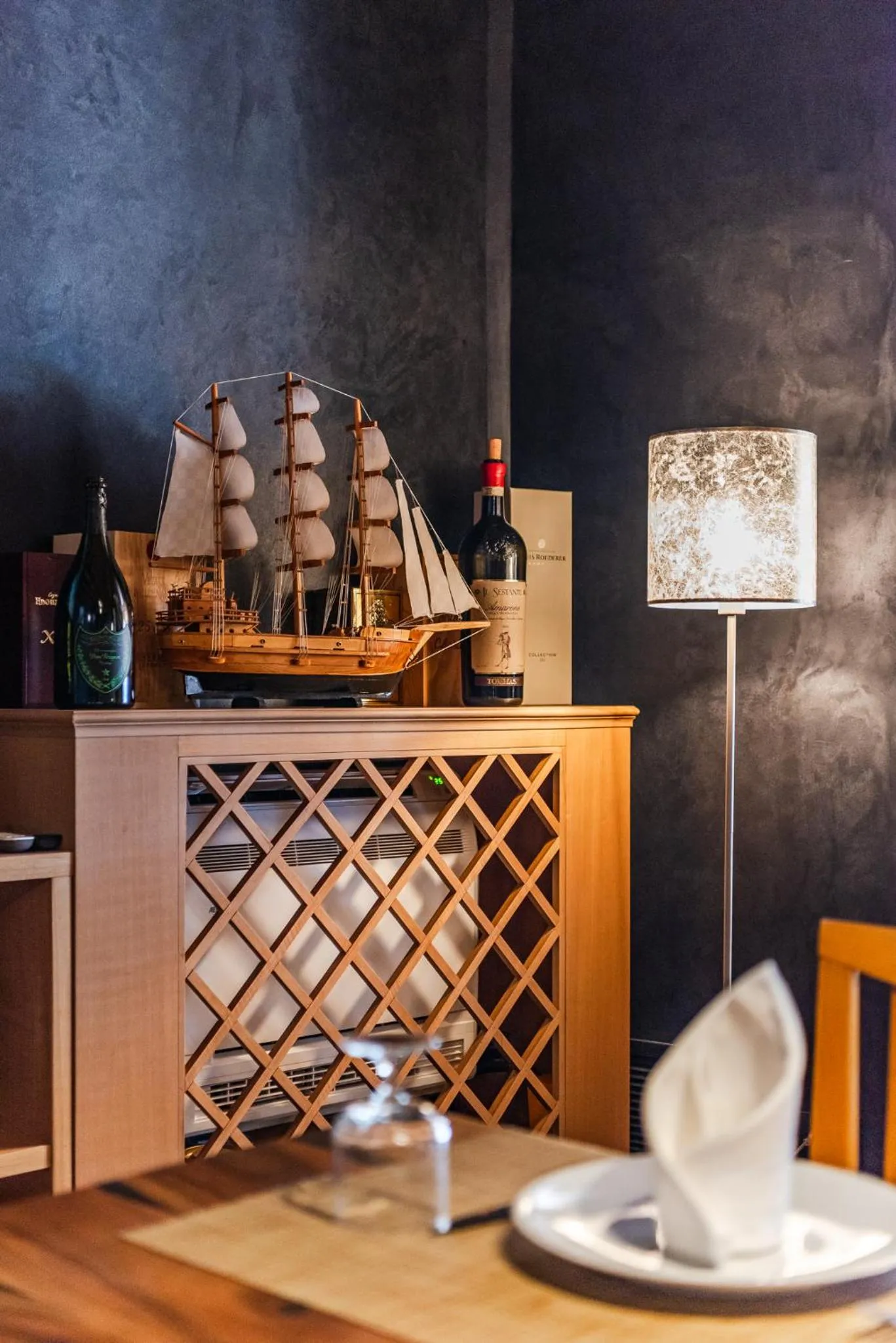 Restaurant/places to eat in Aragosta Hotel