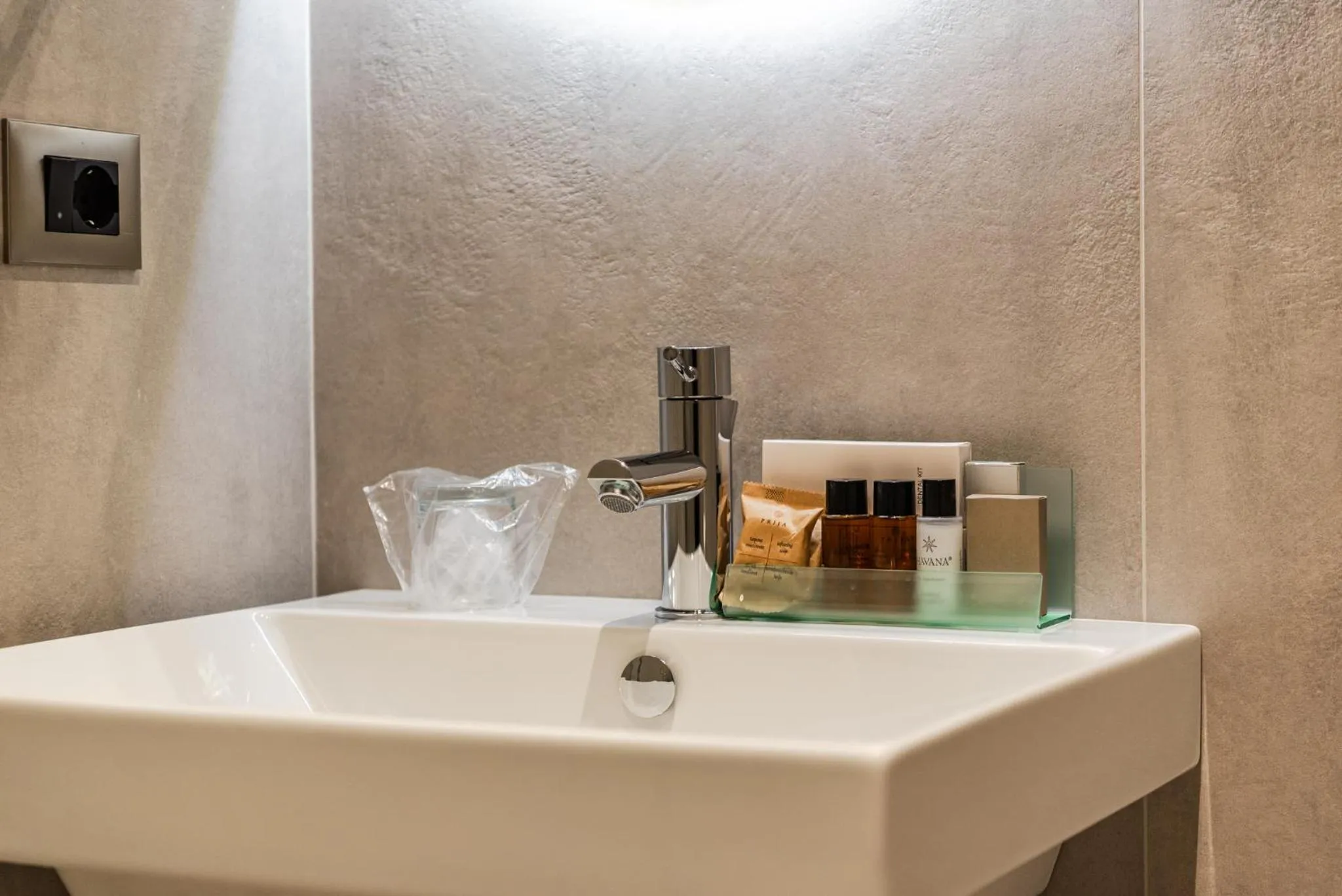 Bathroom in Aragosta Hotel