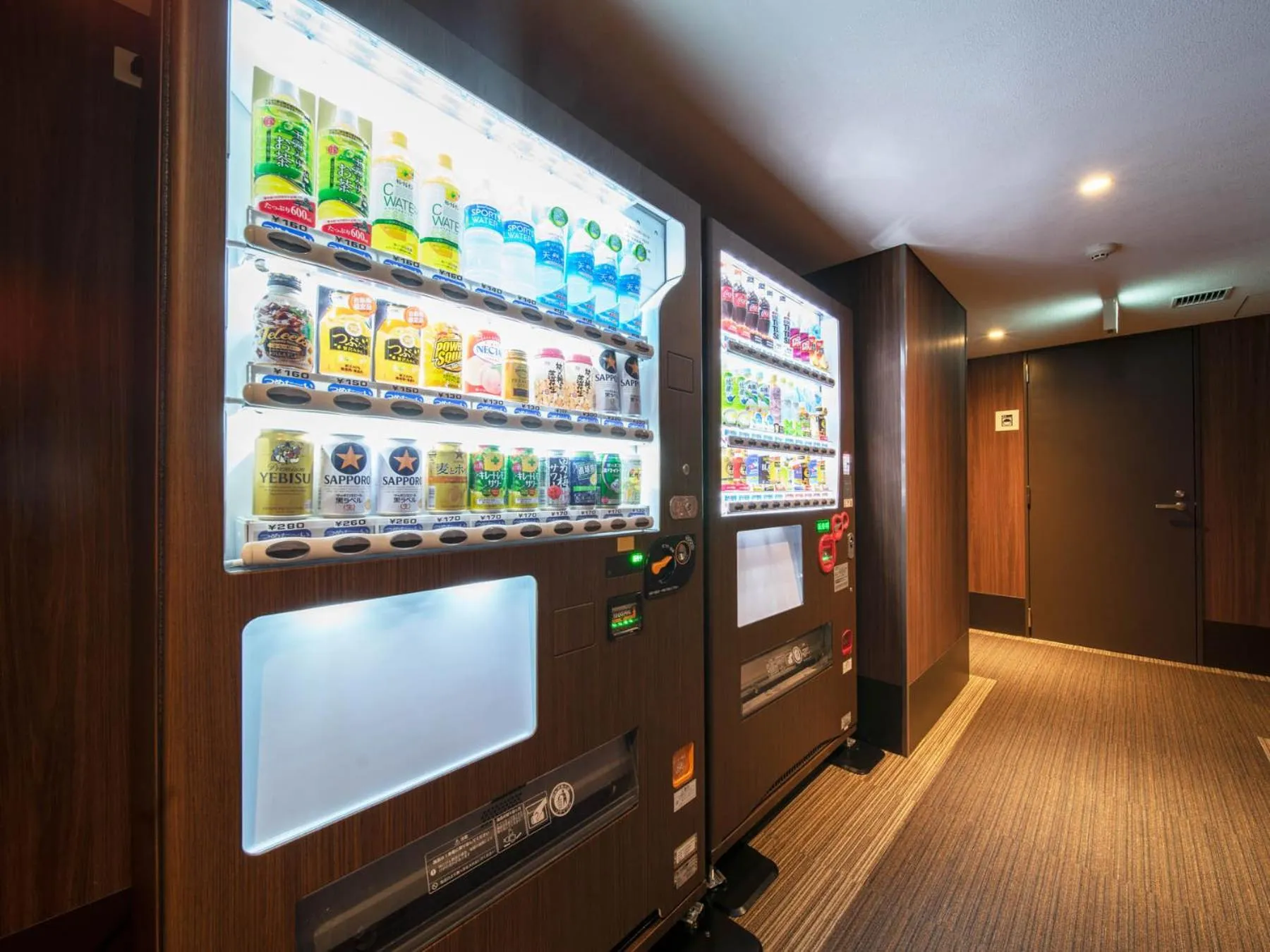 Area and facilities in Super Hotel Tokyo Hamamatsucho