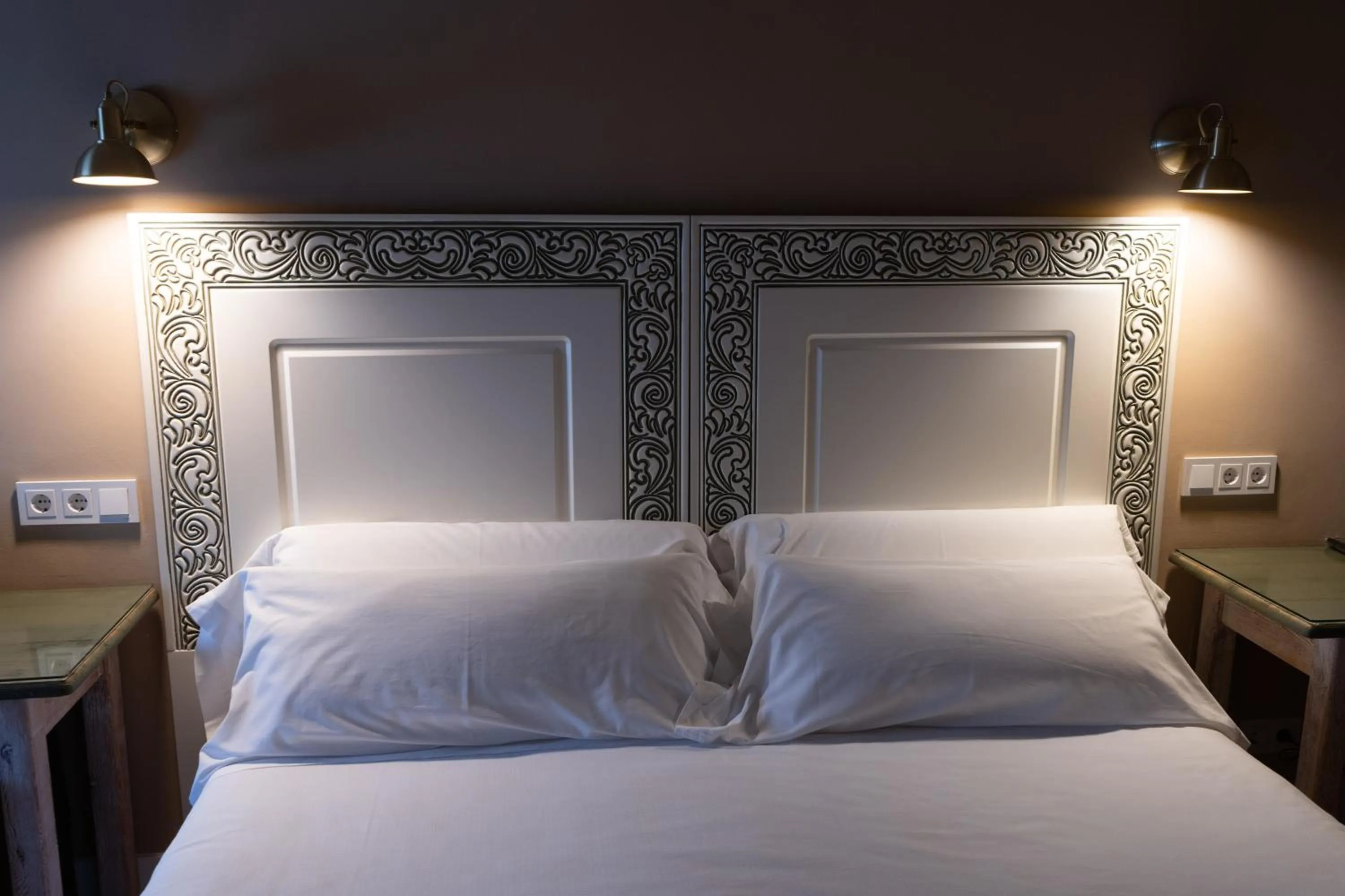 Bed in Hostal Los Castañuelos