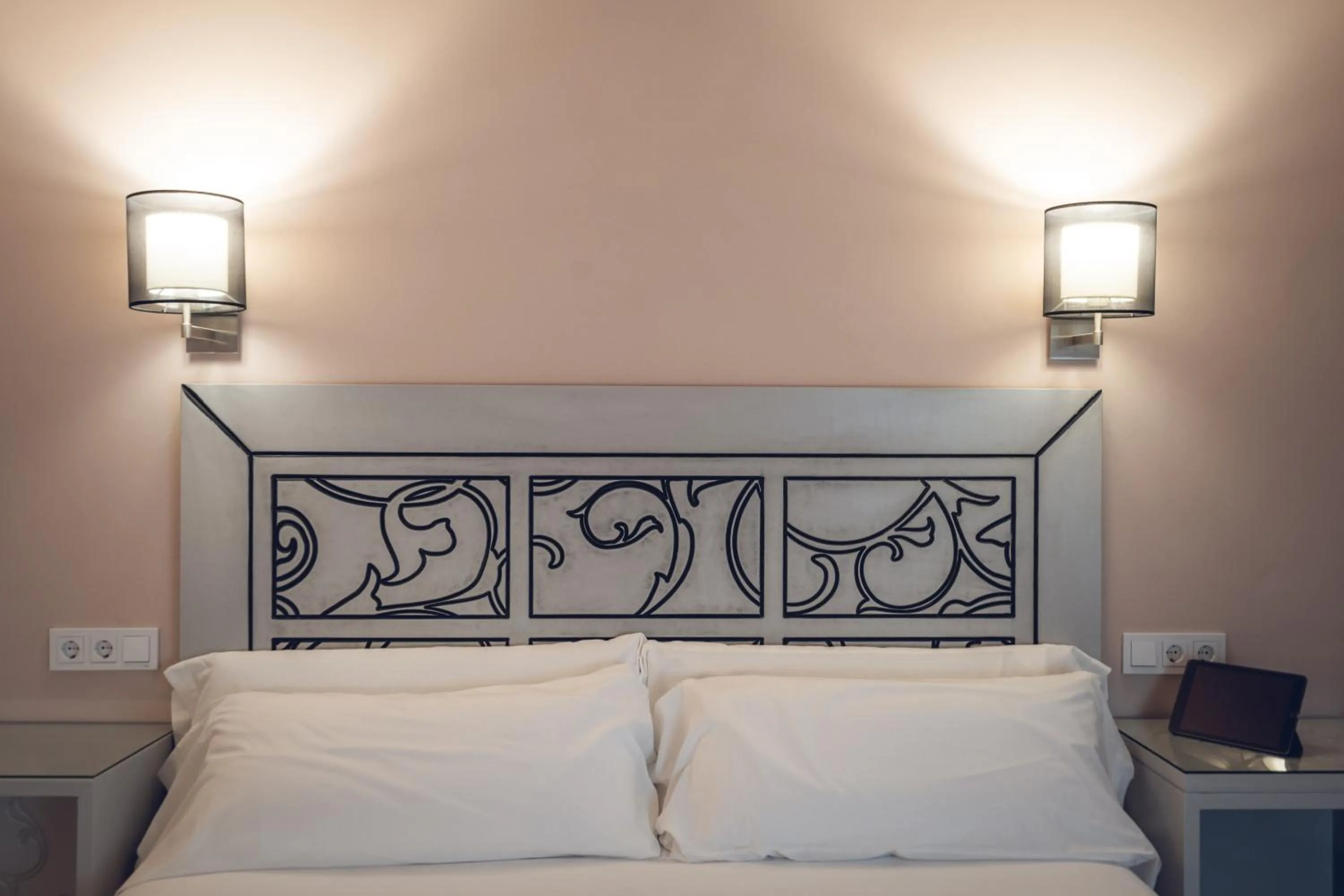 Bed in Hostal Los Castañuelos