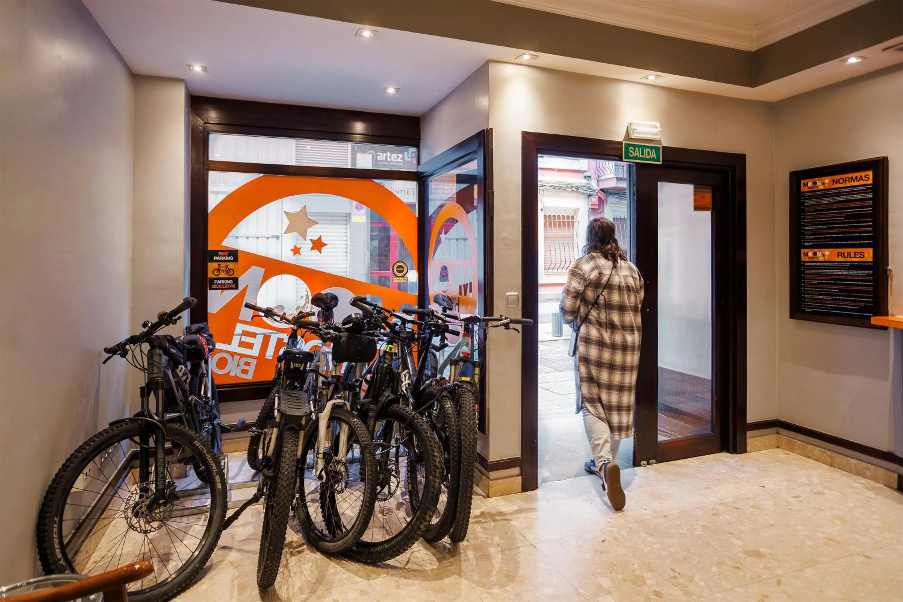 Lobby or reception in Moon Hostel Bio