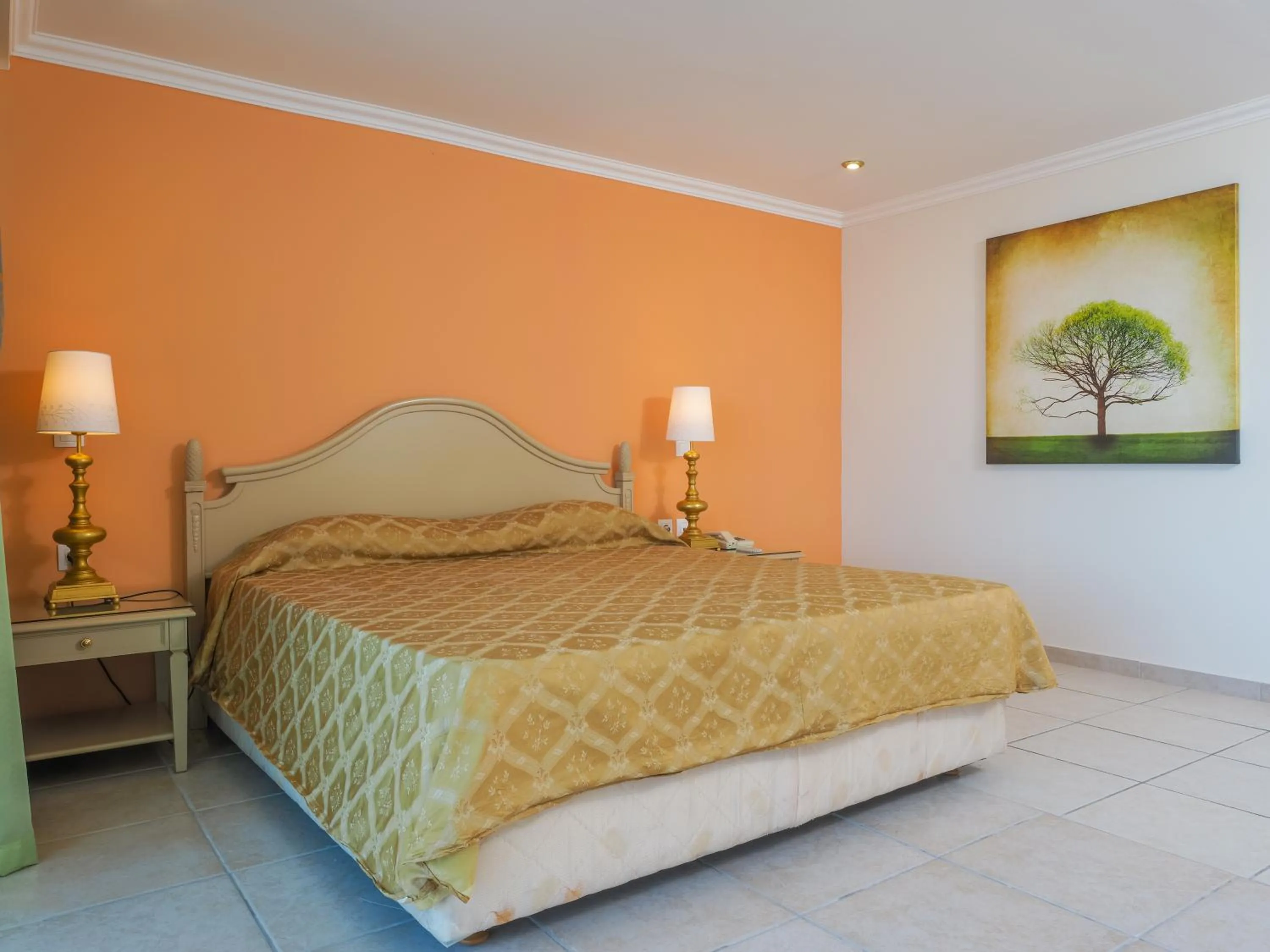 Bed in Paleo ArtNouveau Hotel - Adults Only