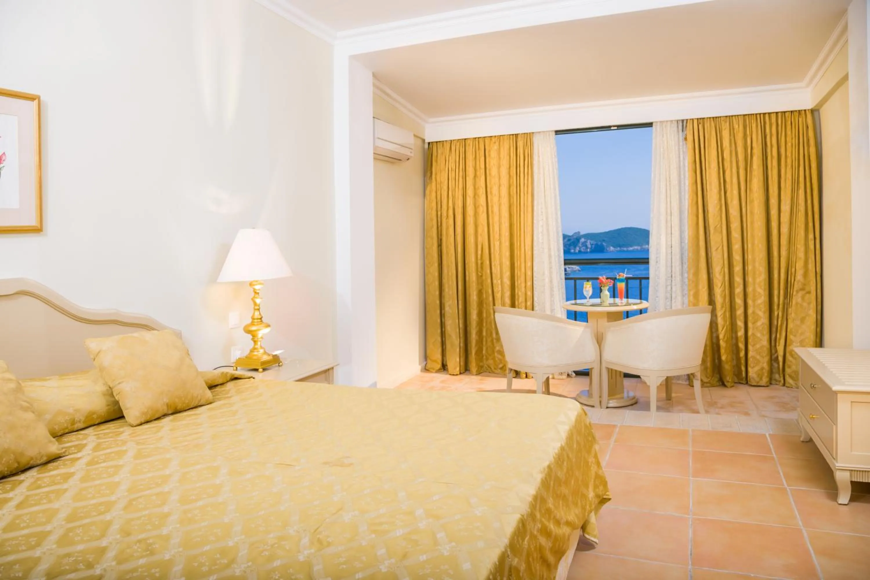 Photo of the whole room in Paleo ArtNouveau Hotel - Adults Only