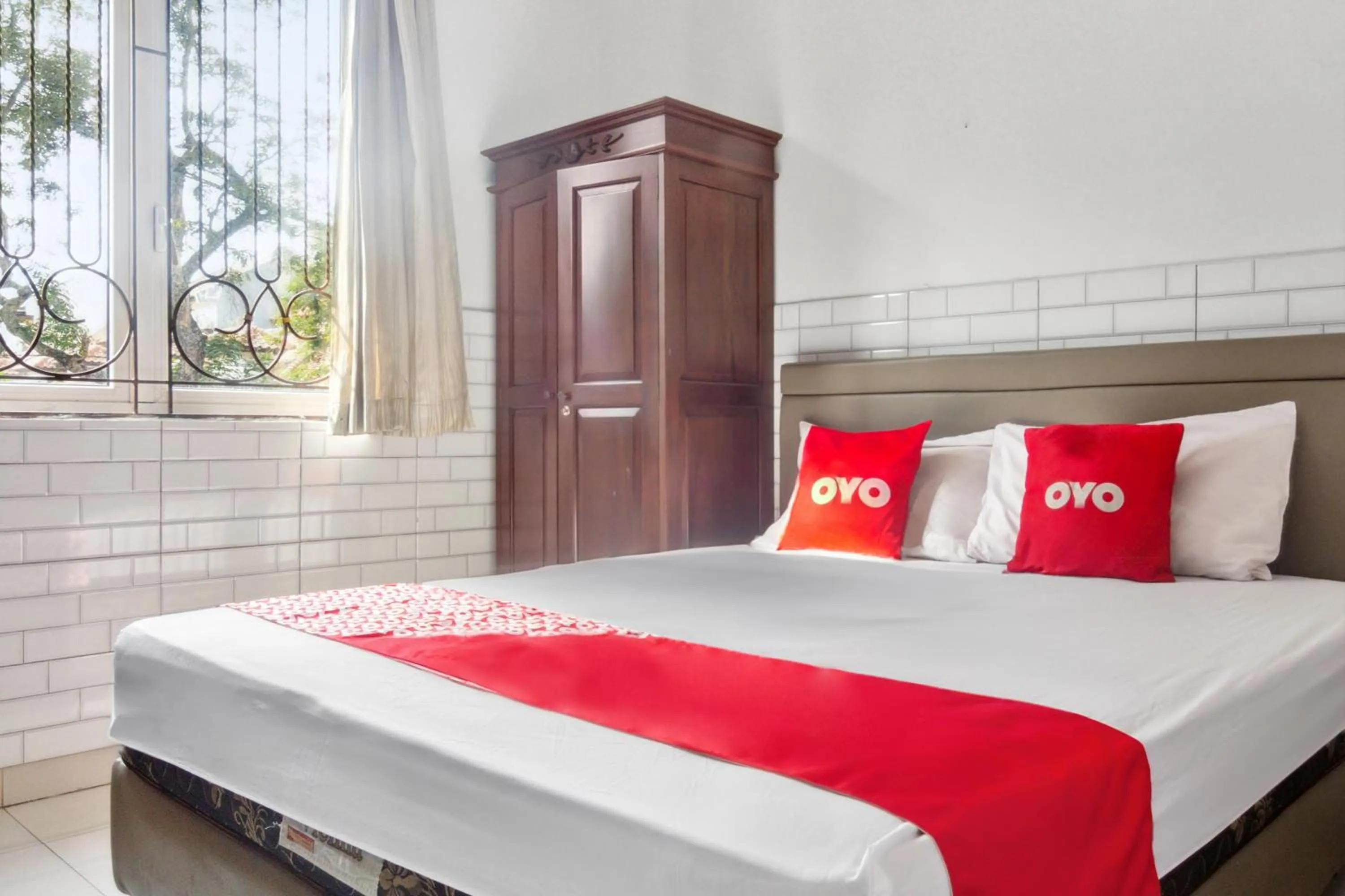 Bedroom in RedDoorz @ Permata Sari Karawaci