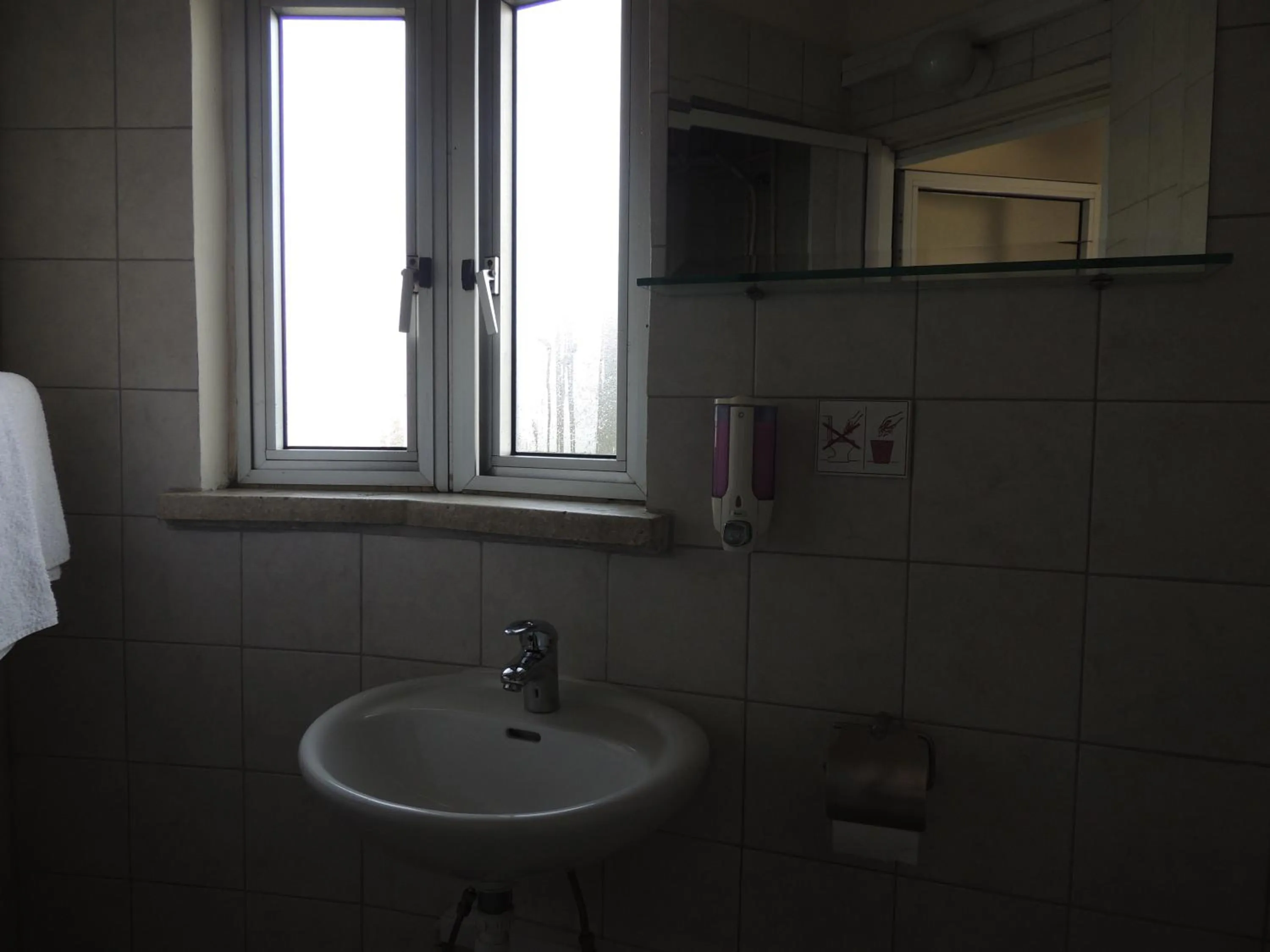 Bathroom in Delphi Hotel