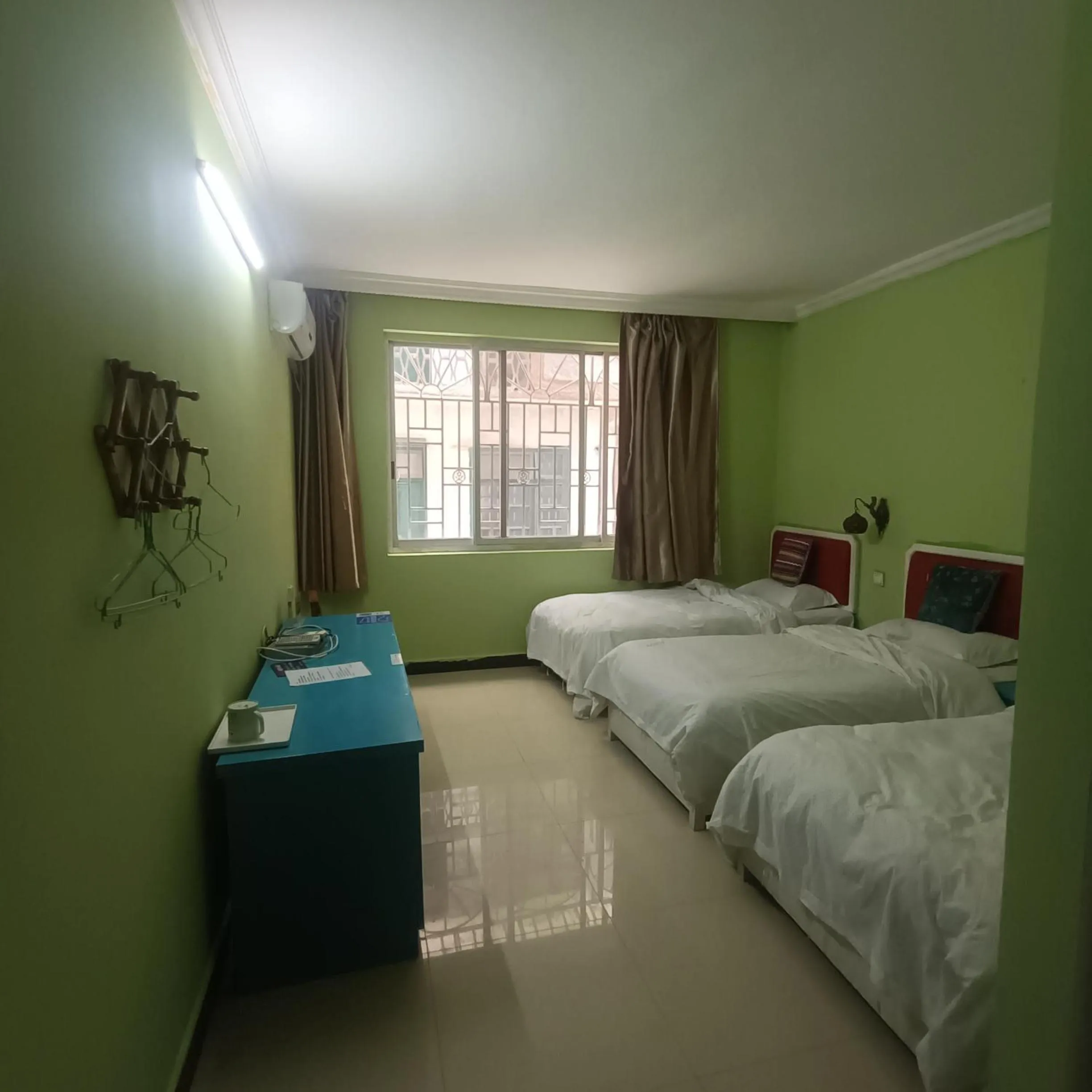 Bed in How Flowers Hostel & Party Coliving Coworking Nomad