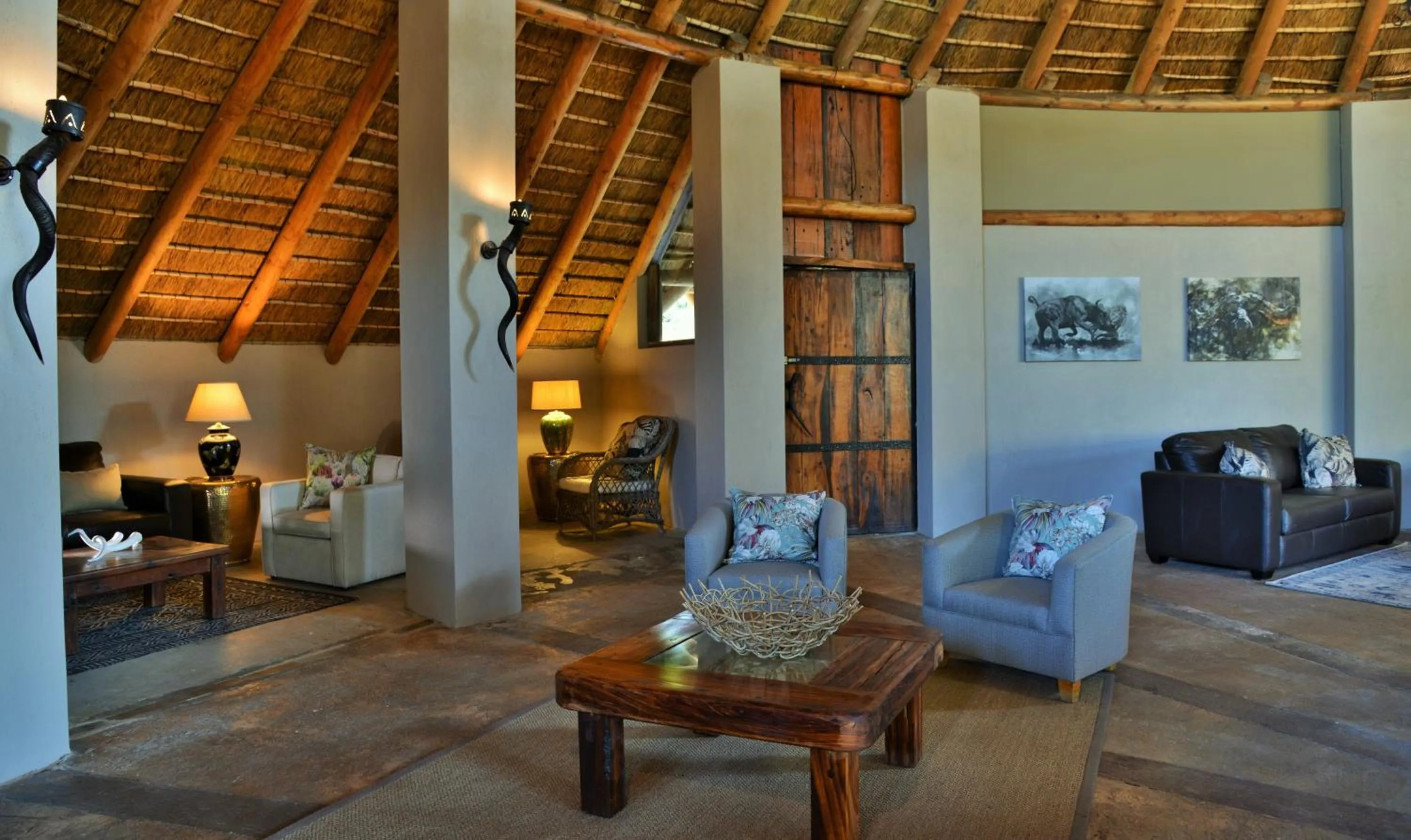 Living room in Garden Route Safari Camp